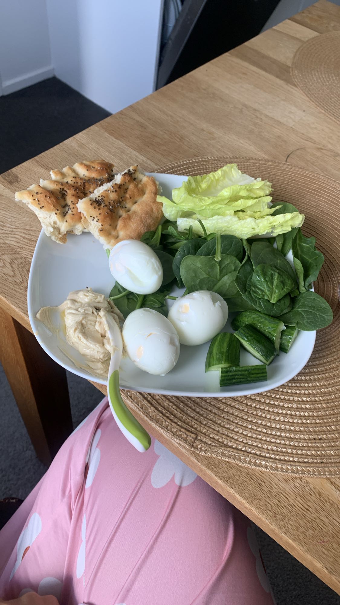 Ägg och grönsaksfat