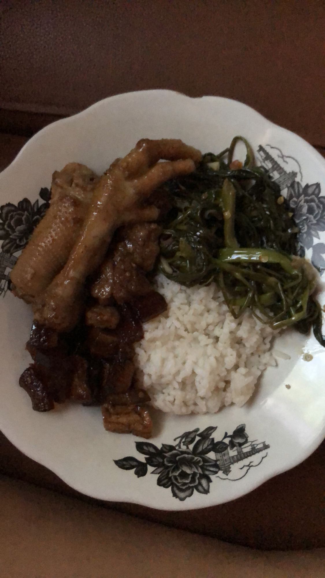 Ayam, nasi, dan kangkung