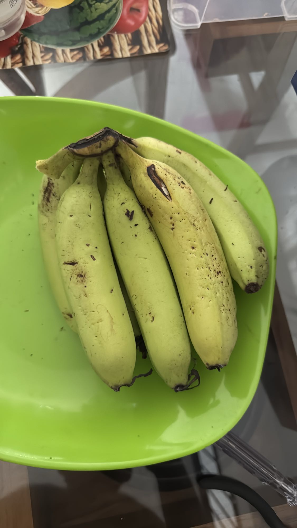 Fresh bananas