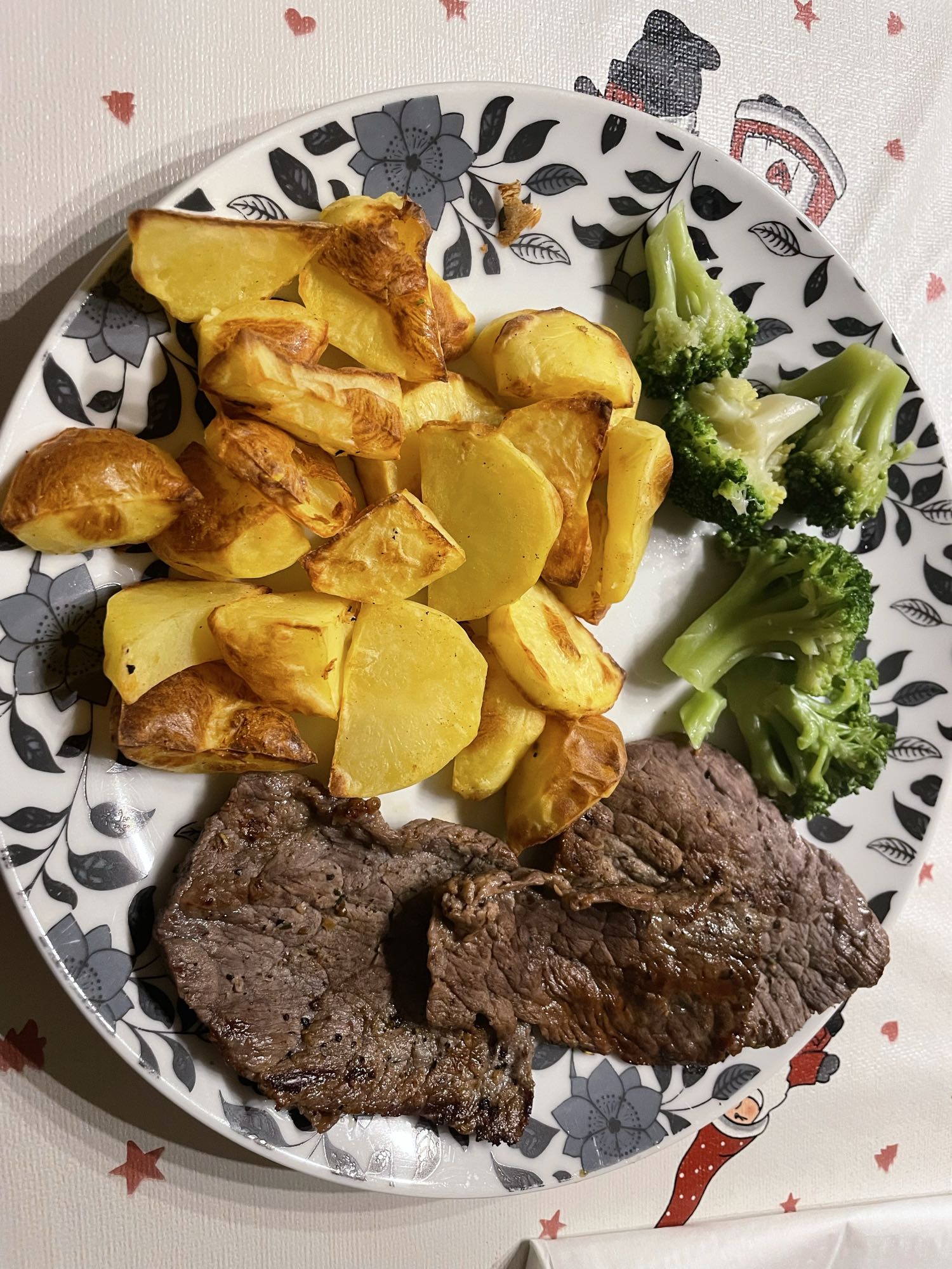 Bistec con papas y brócoli