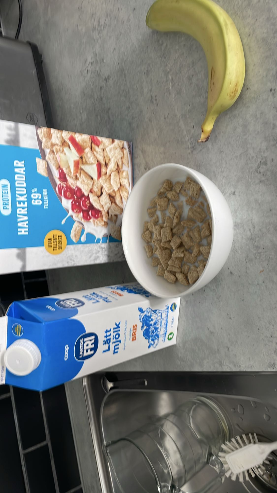 Havrekuddar med mjölk