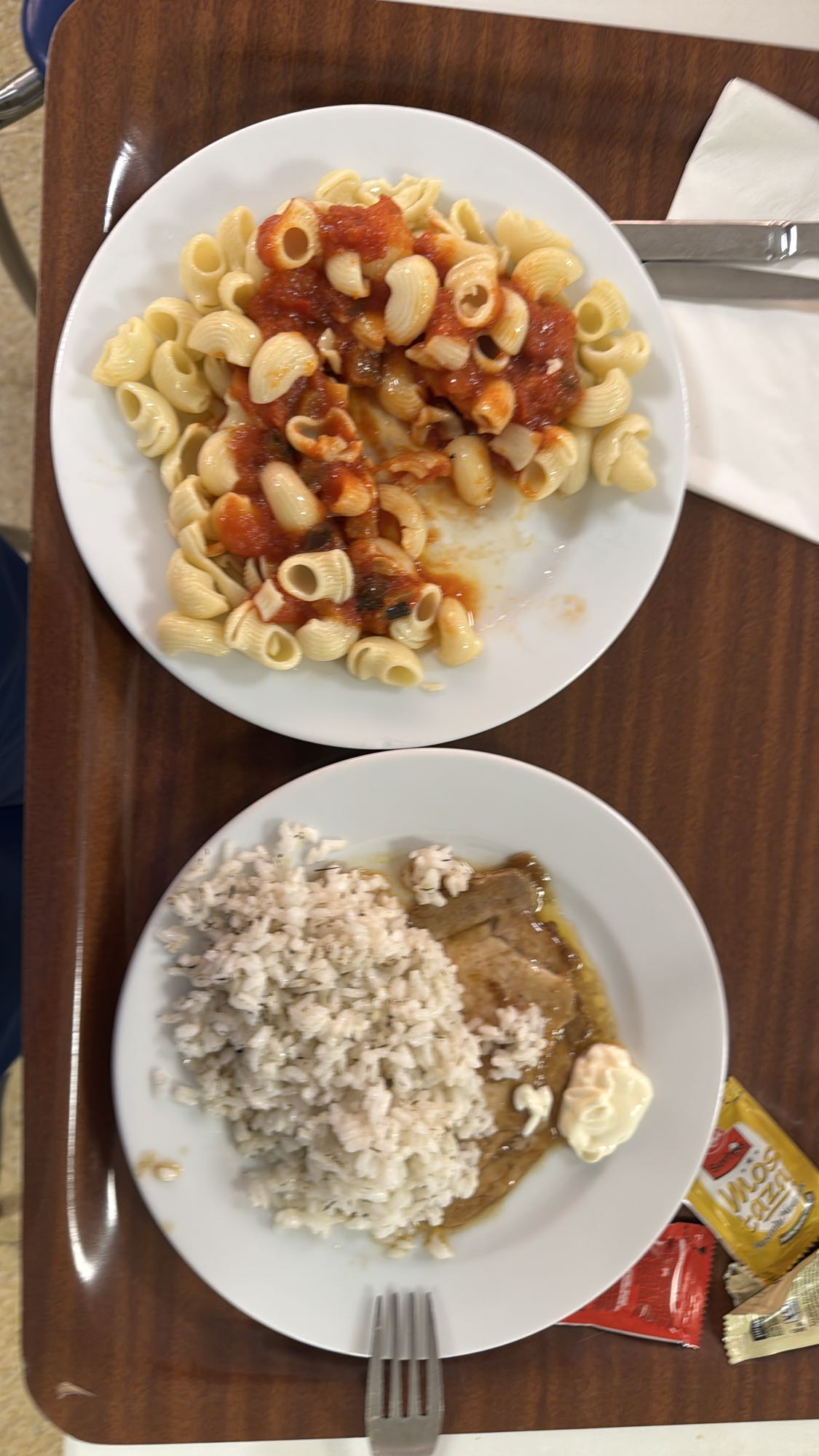Pasta y arroz con carne