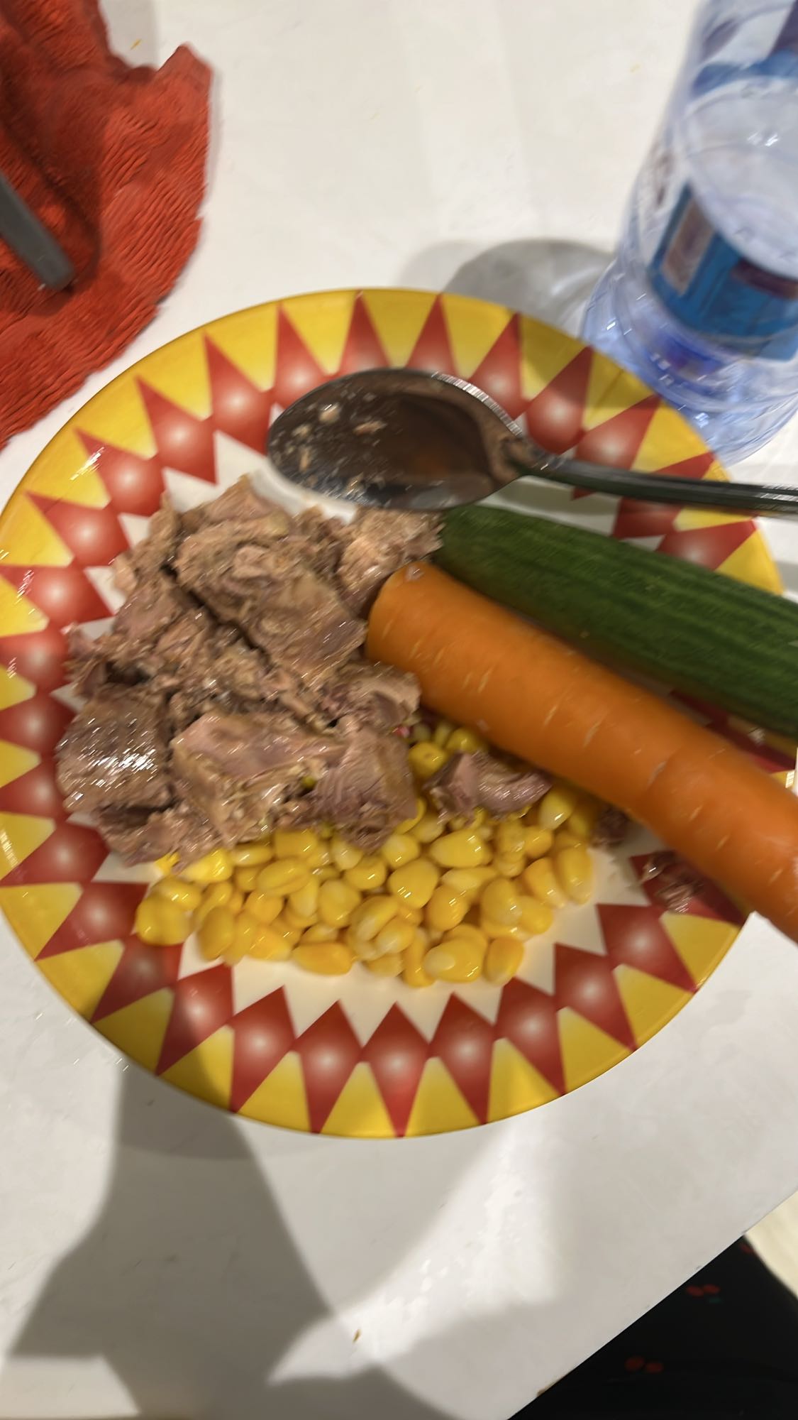 لحم مع خضار وذرة