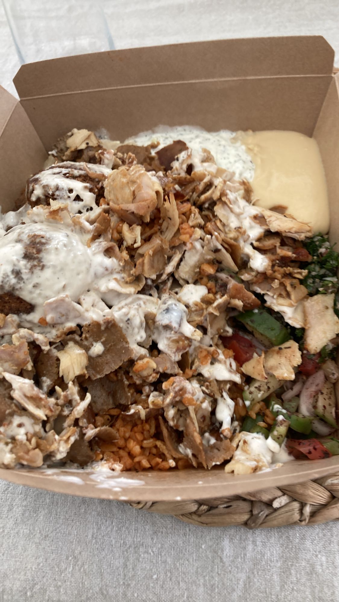 Kebabtallrik med bulgur