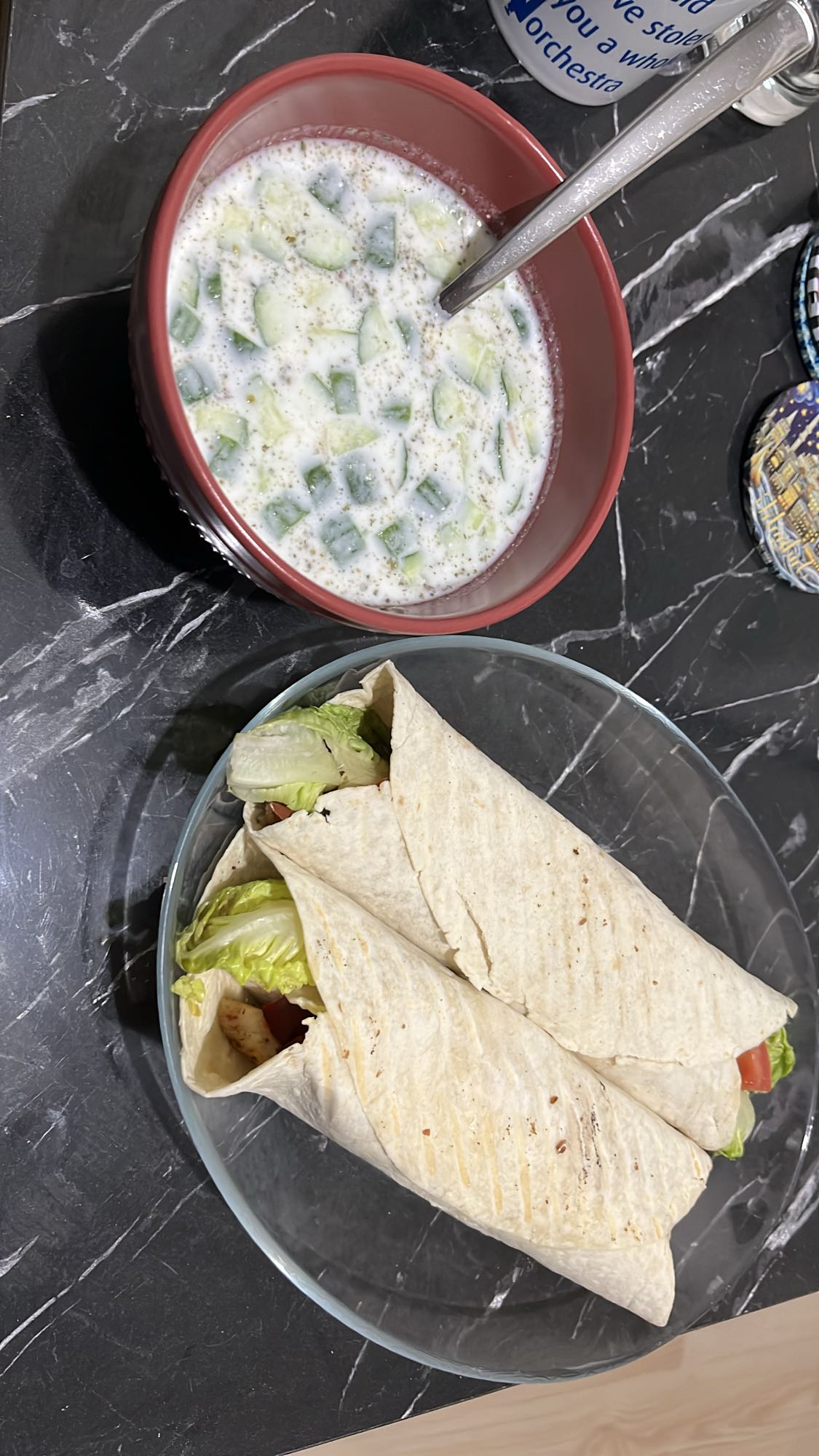 Tavuk dürüm ve cacık