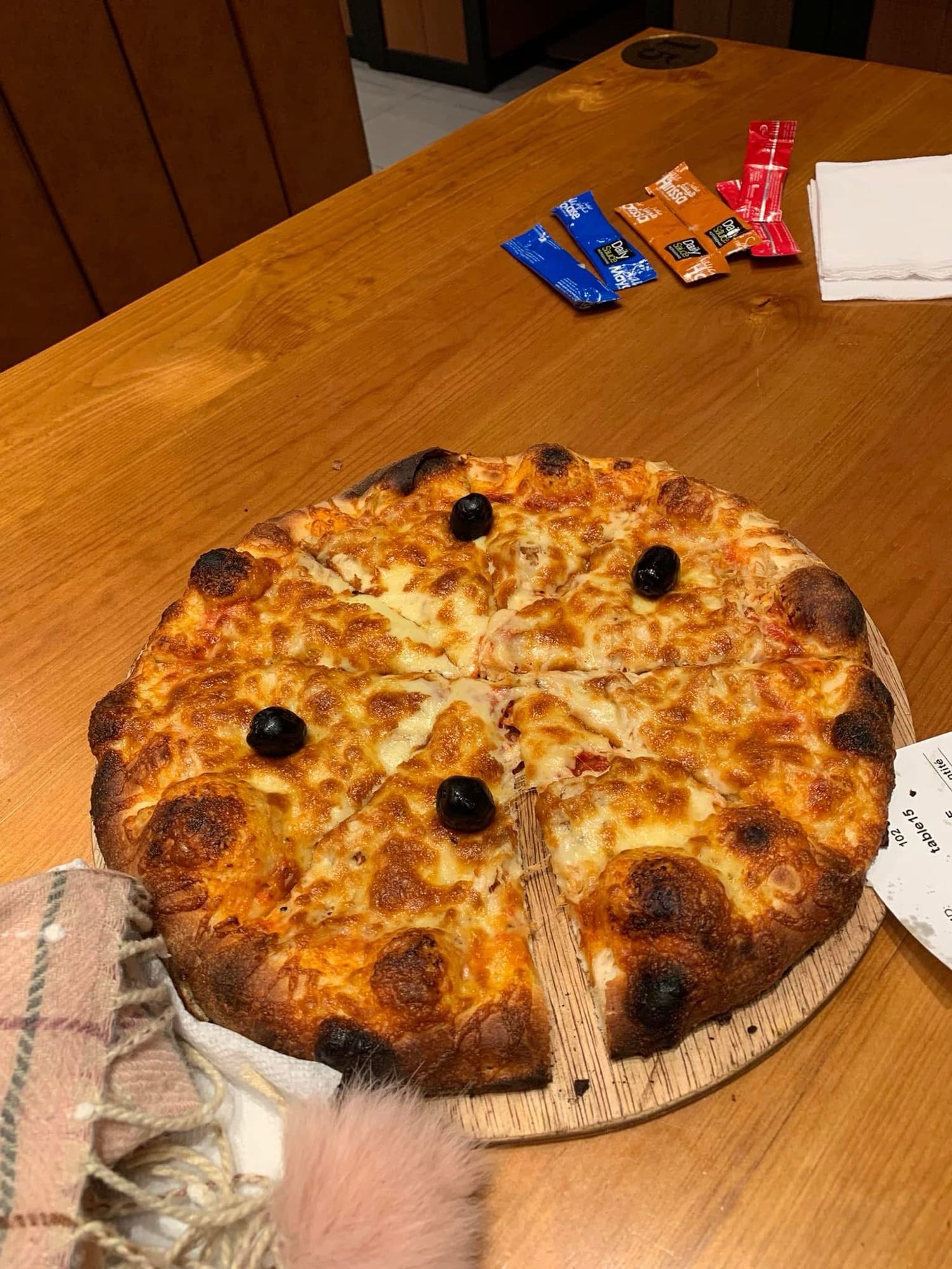 Pizza fromage olives