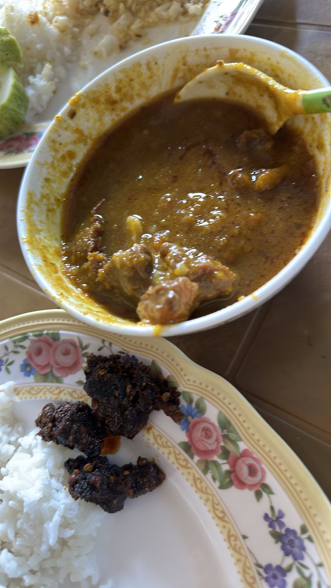 Rice with curry and meat