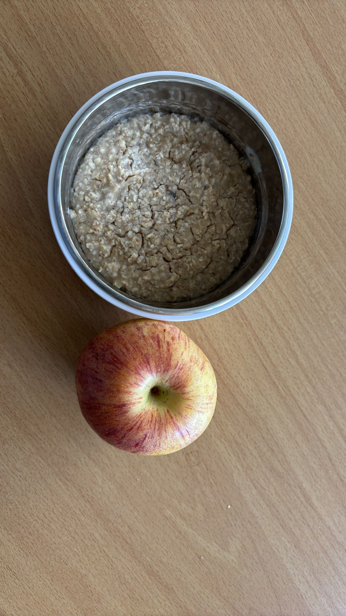 Havregryn med äpple