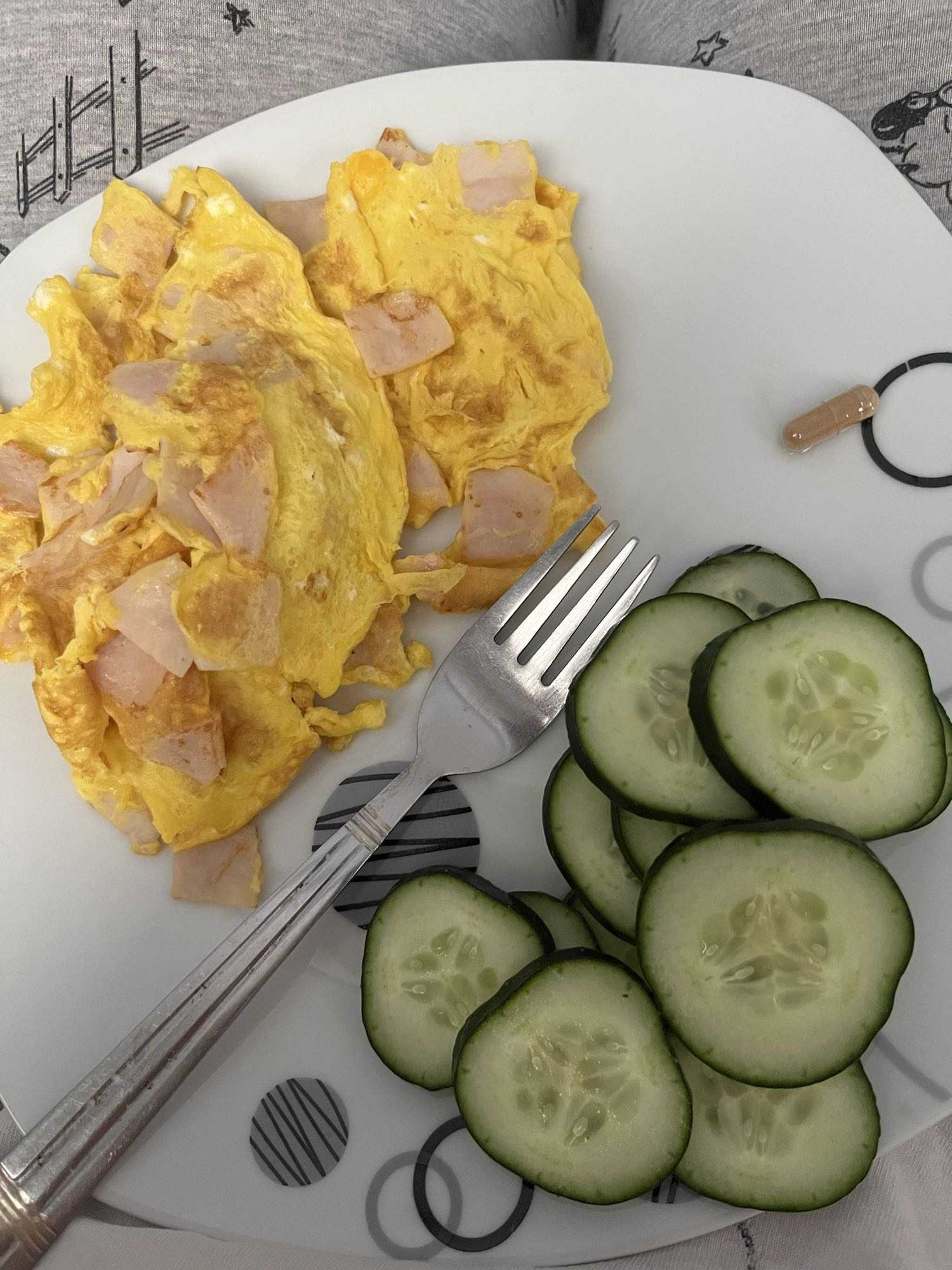Egg and cucumber plate
