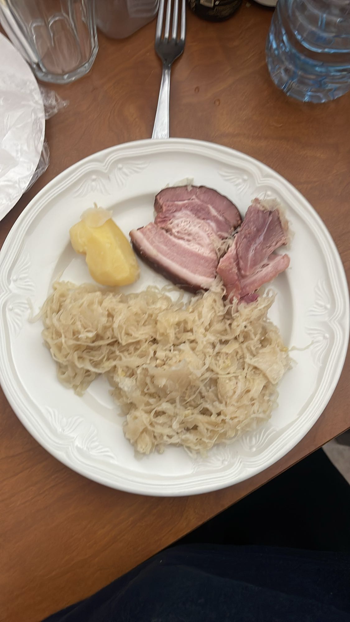 Choucroute et viande fumée