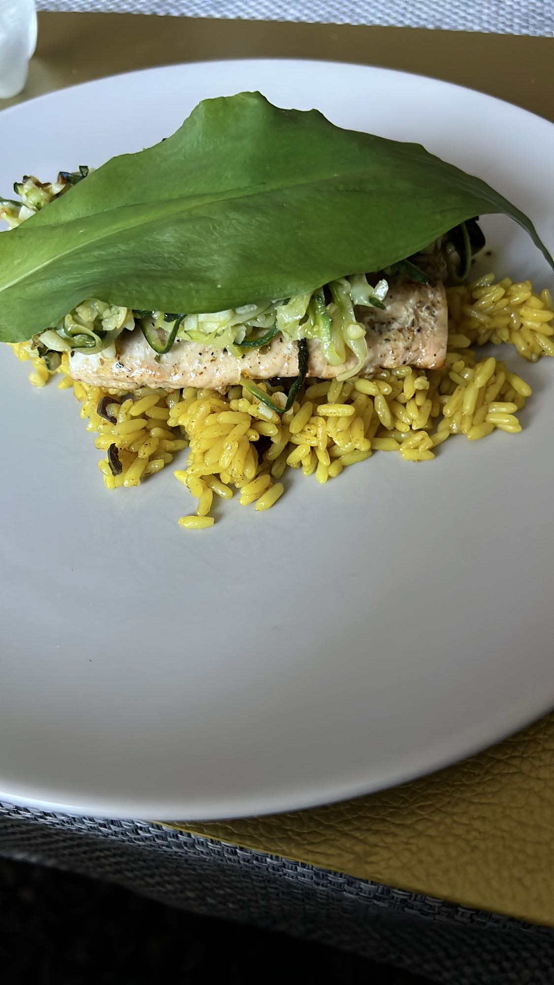 Saumon et riz au curcuma