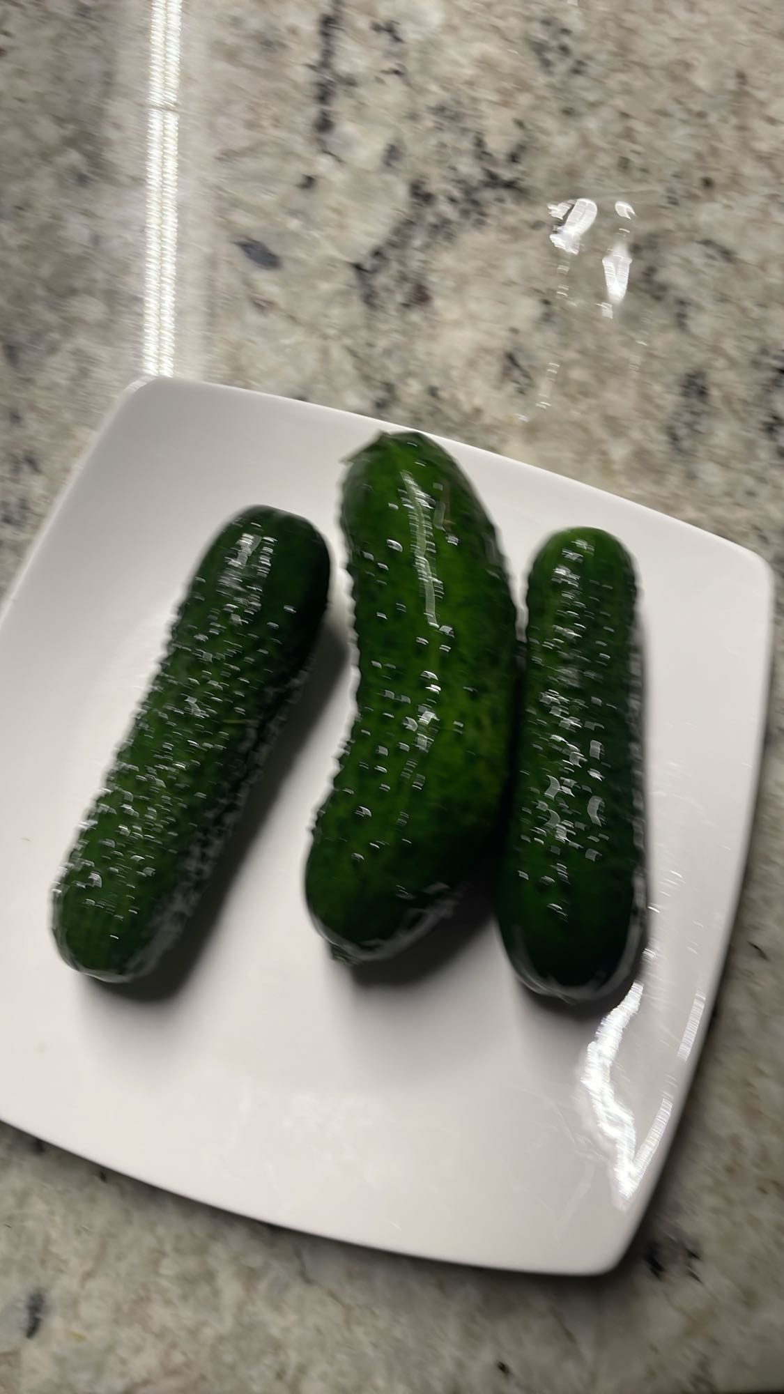 4 ogórki małosolne