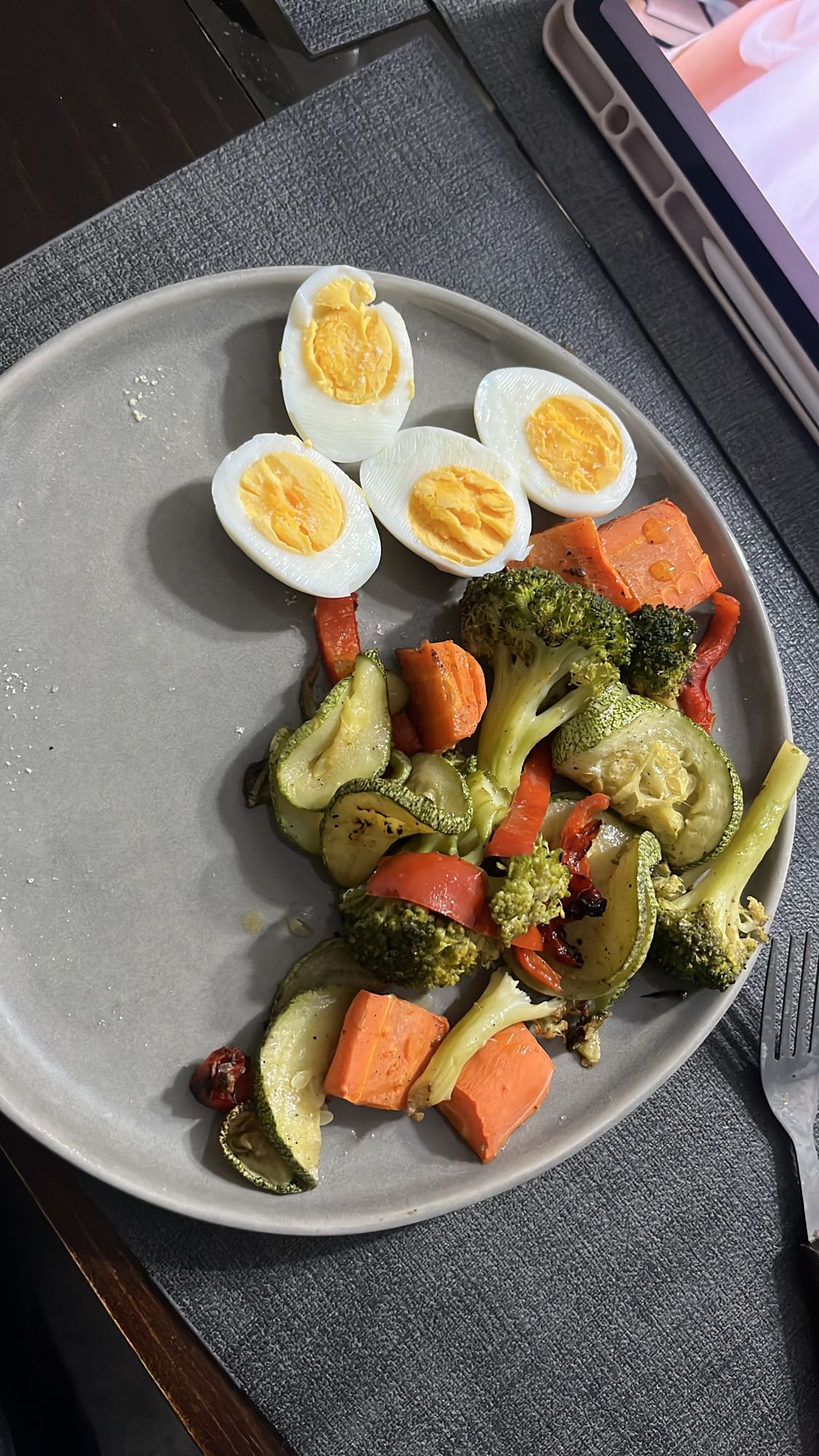 Huevos con vegetales