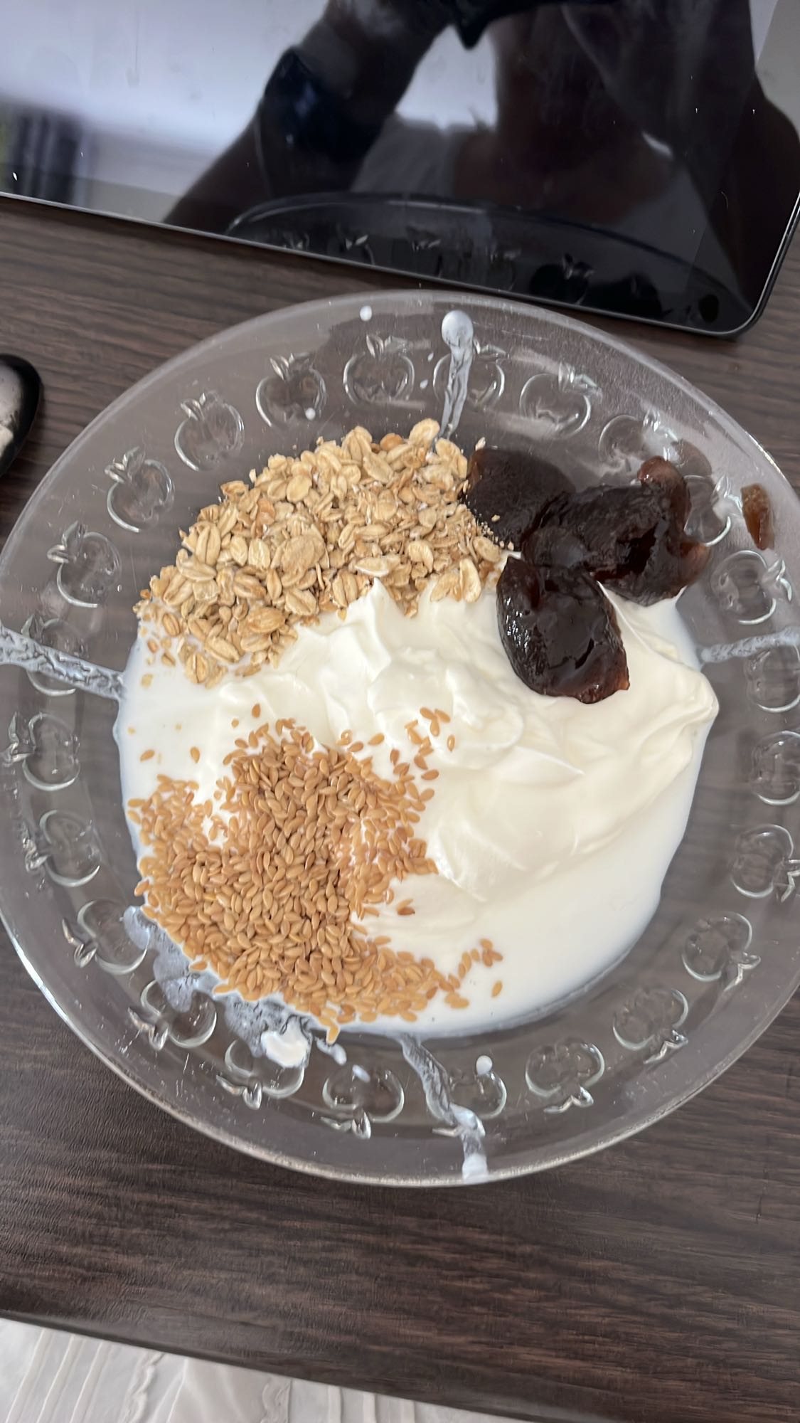 Iogurte com aveia e frutas