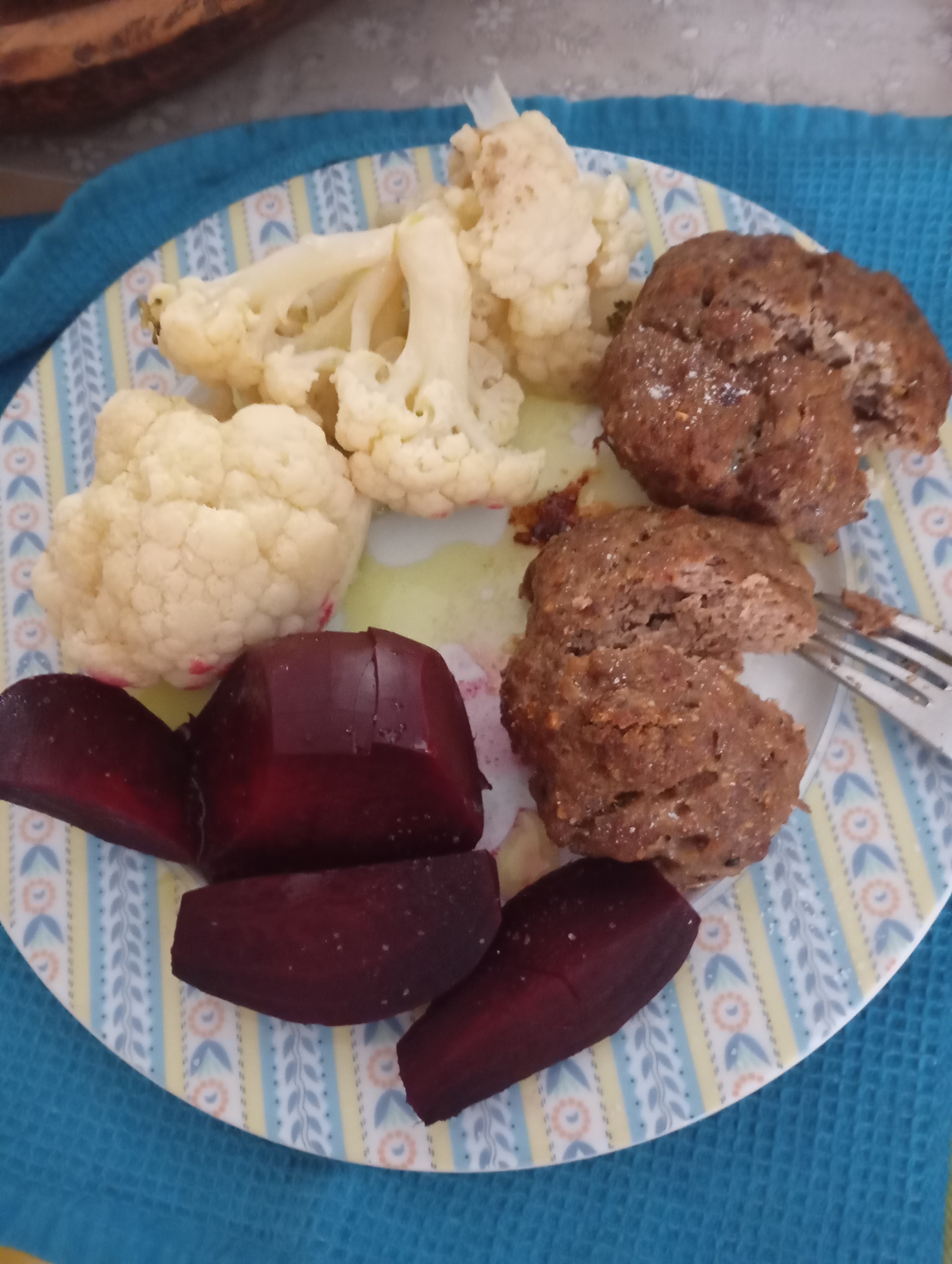 Meatballs with veggies