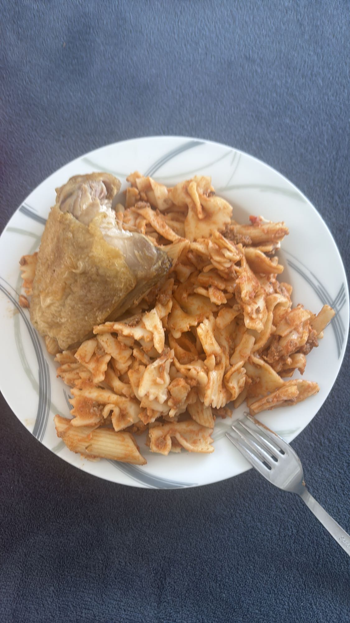 Pasta con pollo