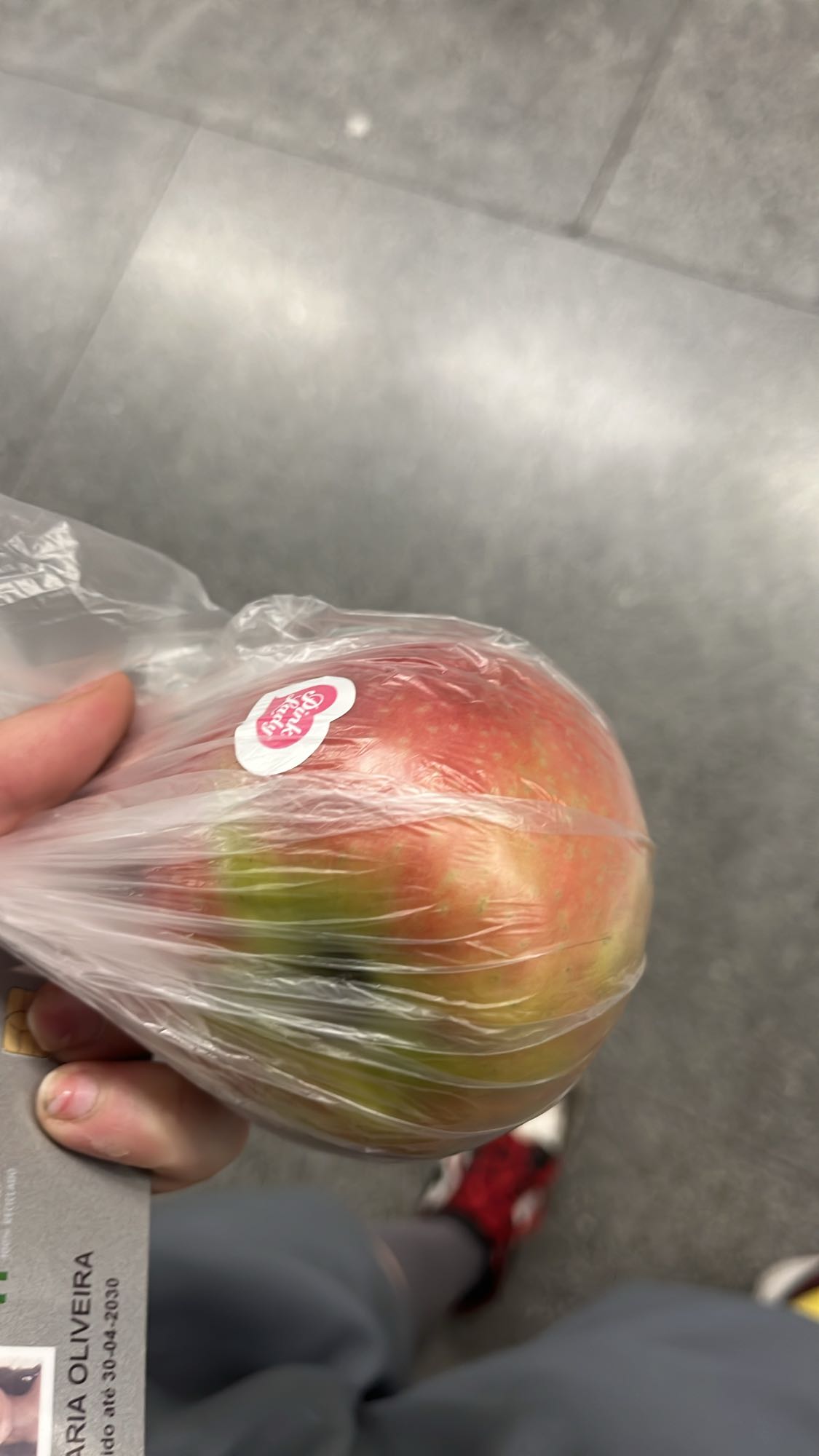 Maçã embalada