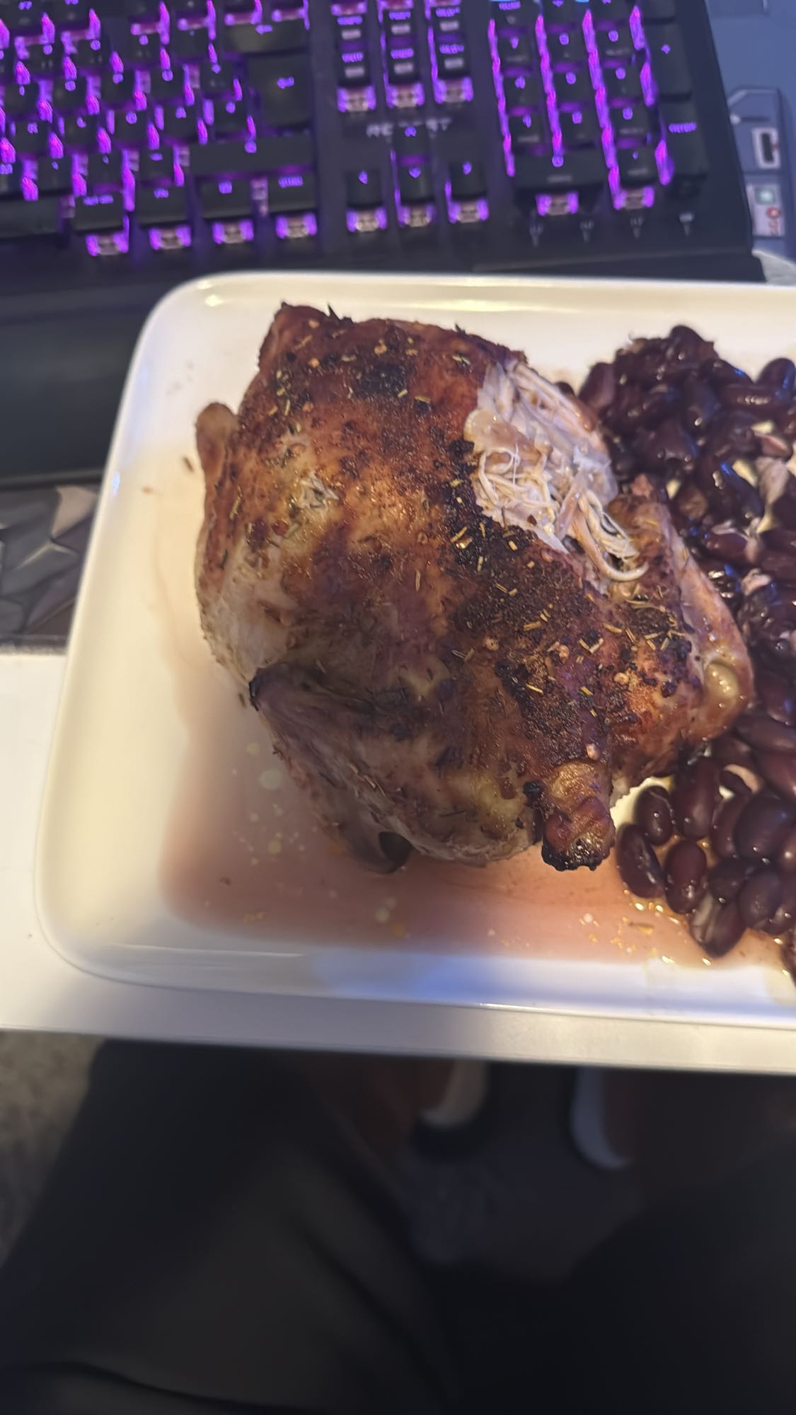 Pollo asado con frijoles