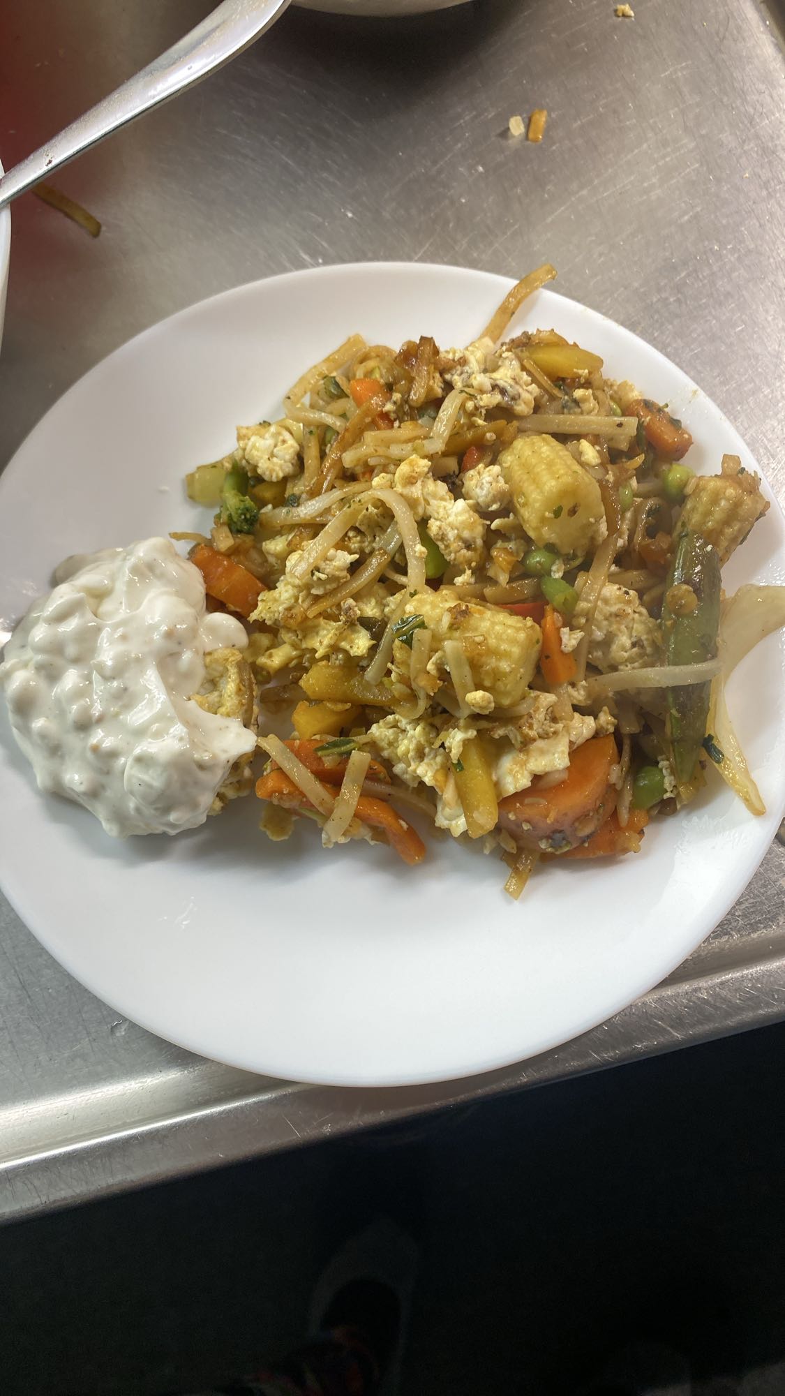 Wokgrönsaker med minikeso