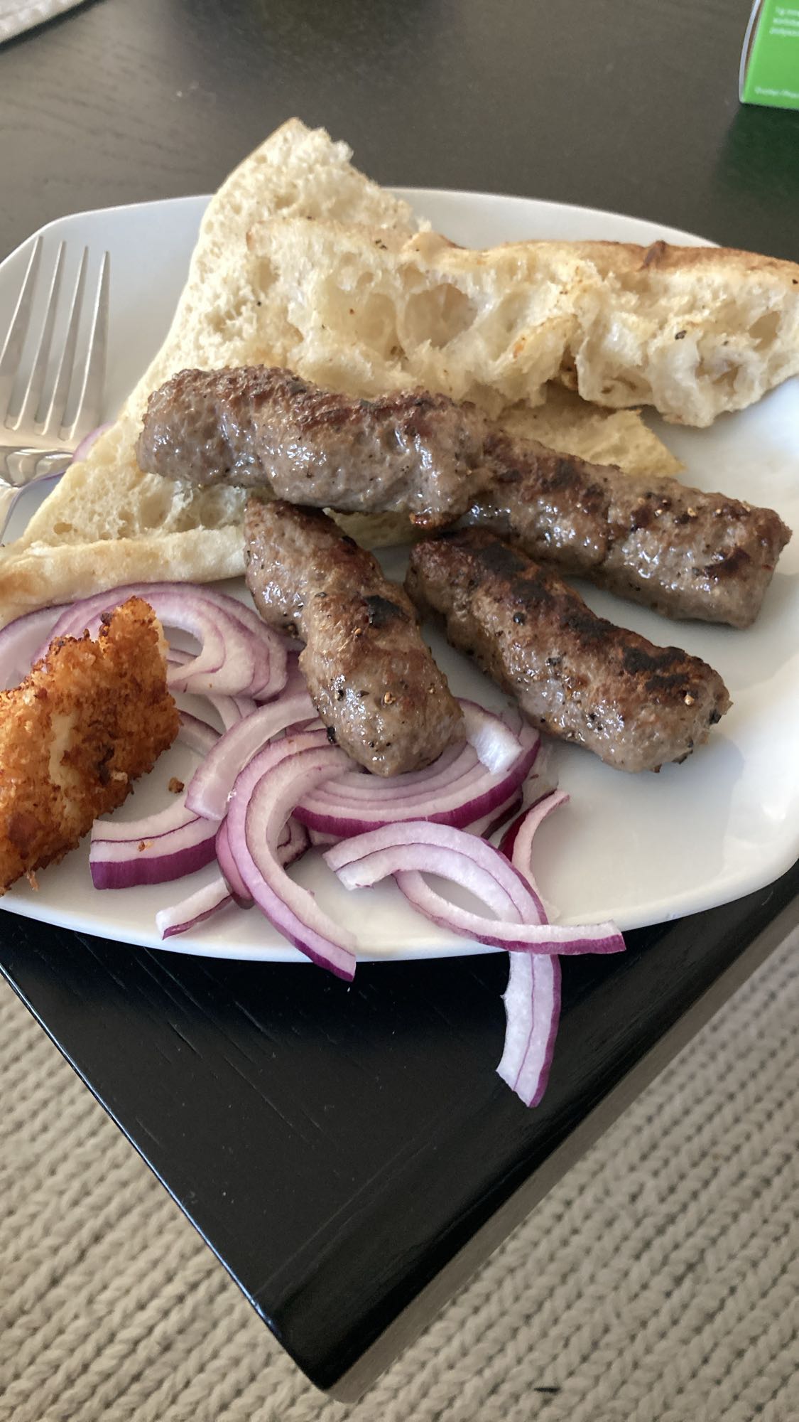 Cevapcici med bröd