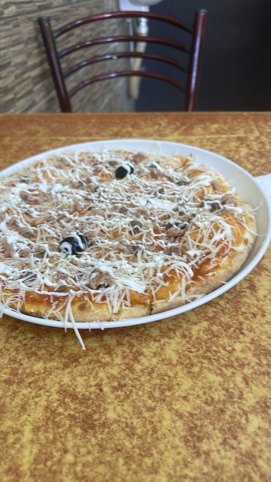 Tuna Cheese Pizza