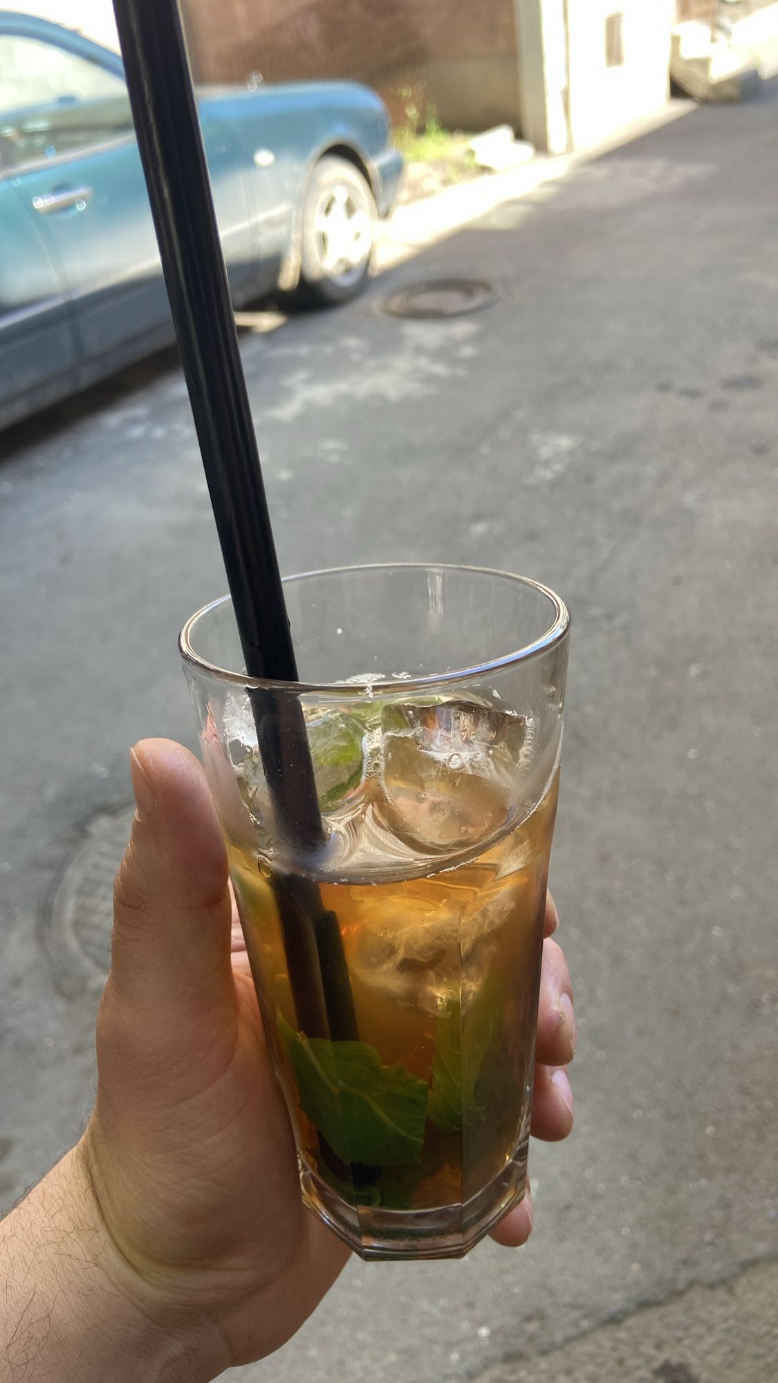 Освежающий напиток с мятой