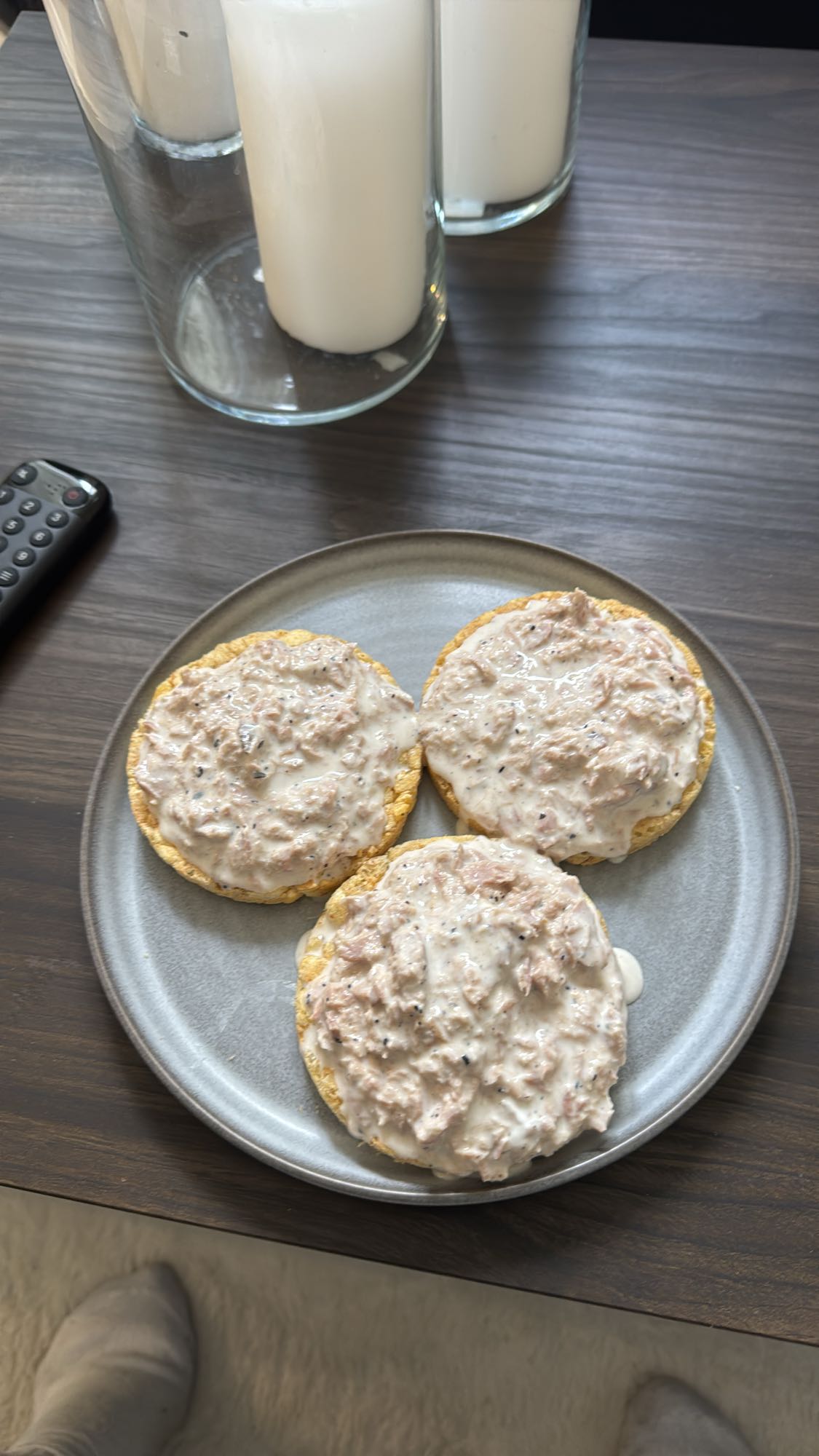 Majskakor med tonfiskröra