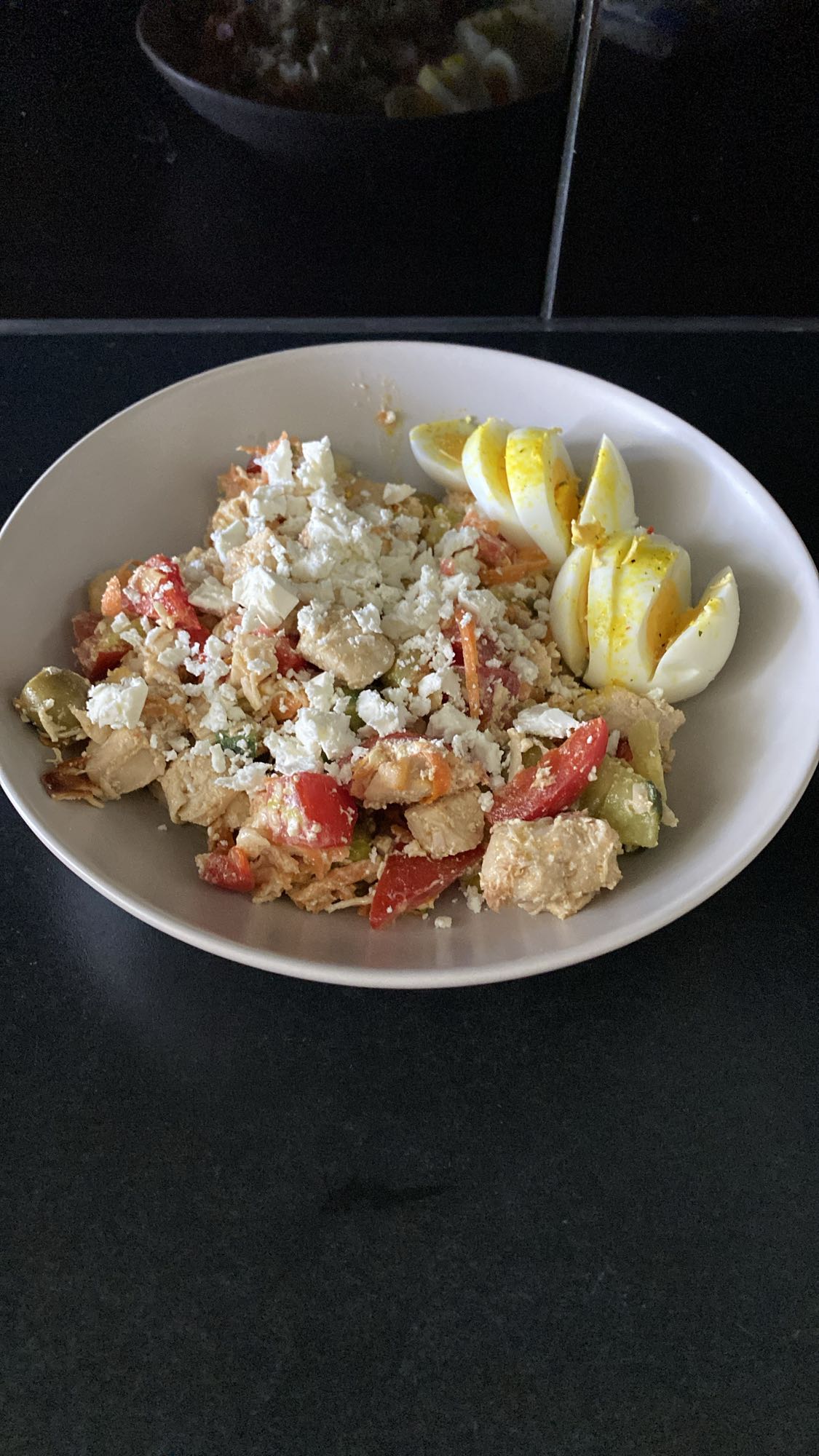 Kycklingsallad med ägg