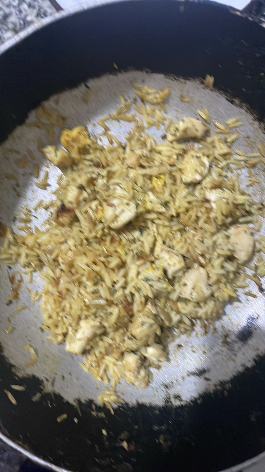 Riz au poulet sauté