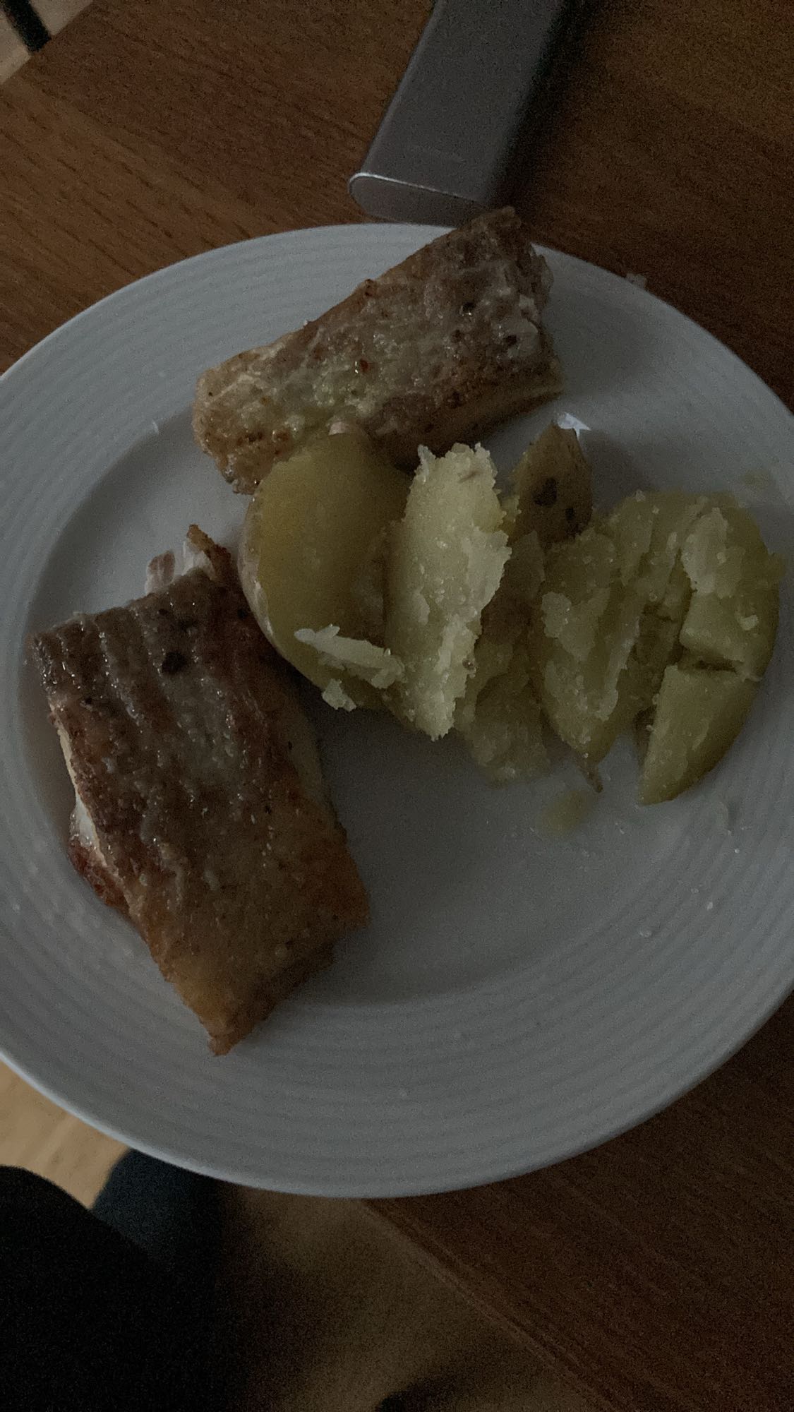 Stekt fisk med potatis