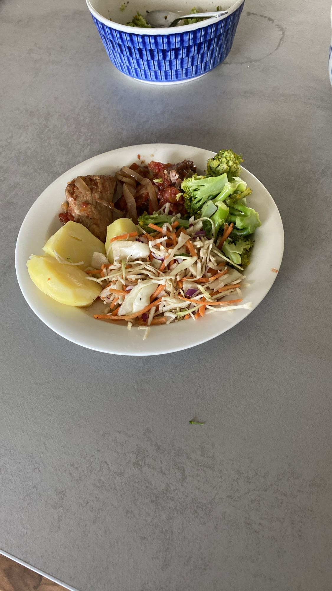 Kött, potatis & sallad