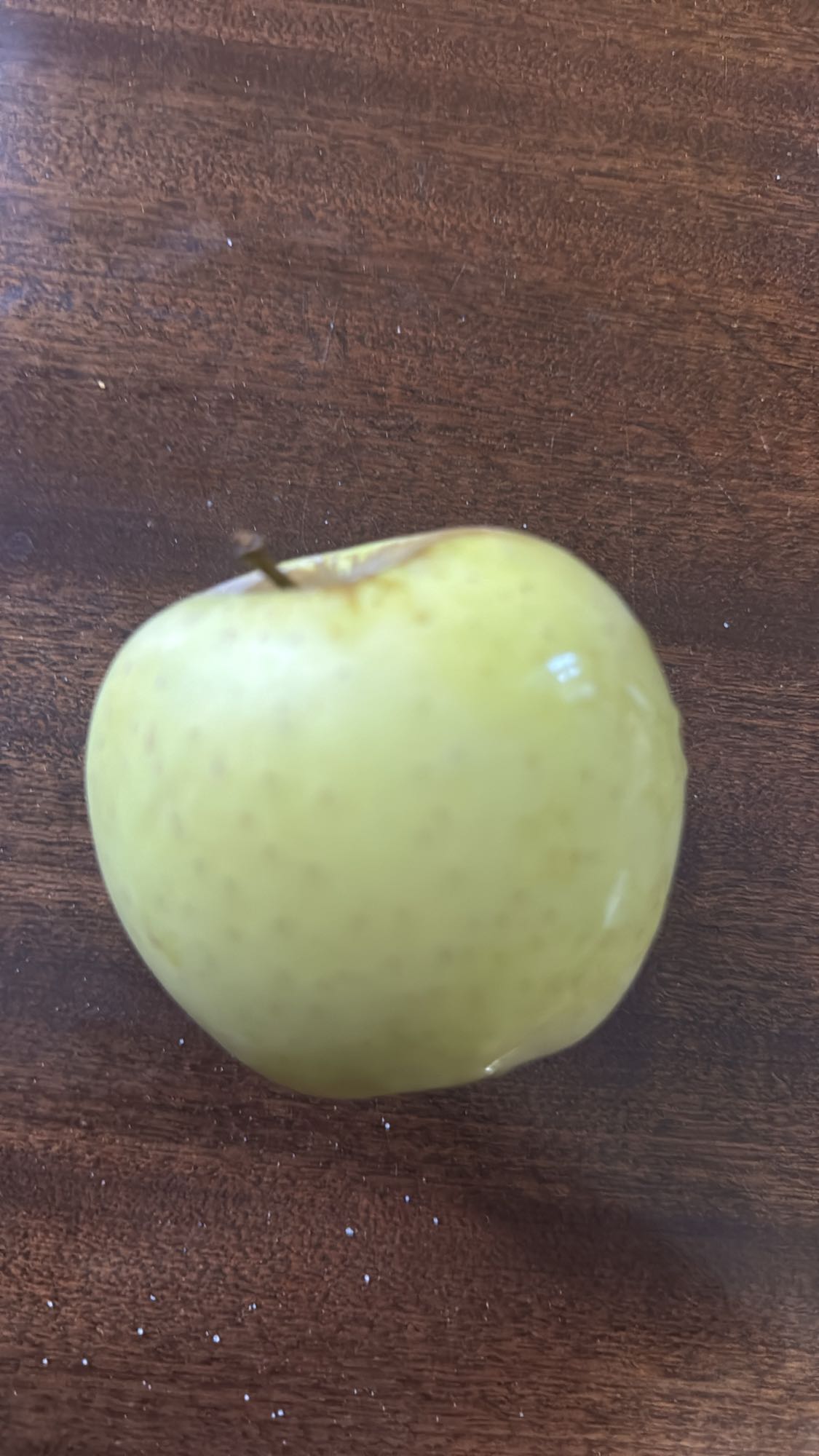 Зелёное яблоко