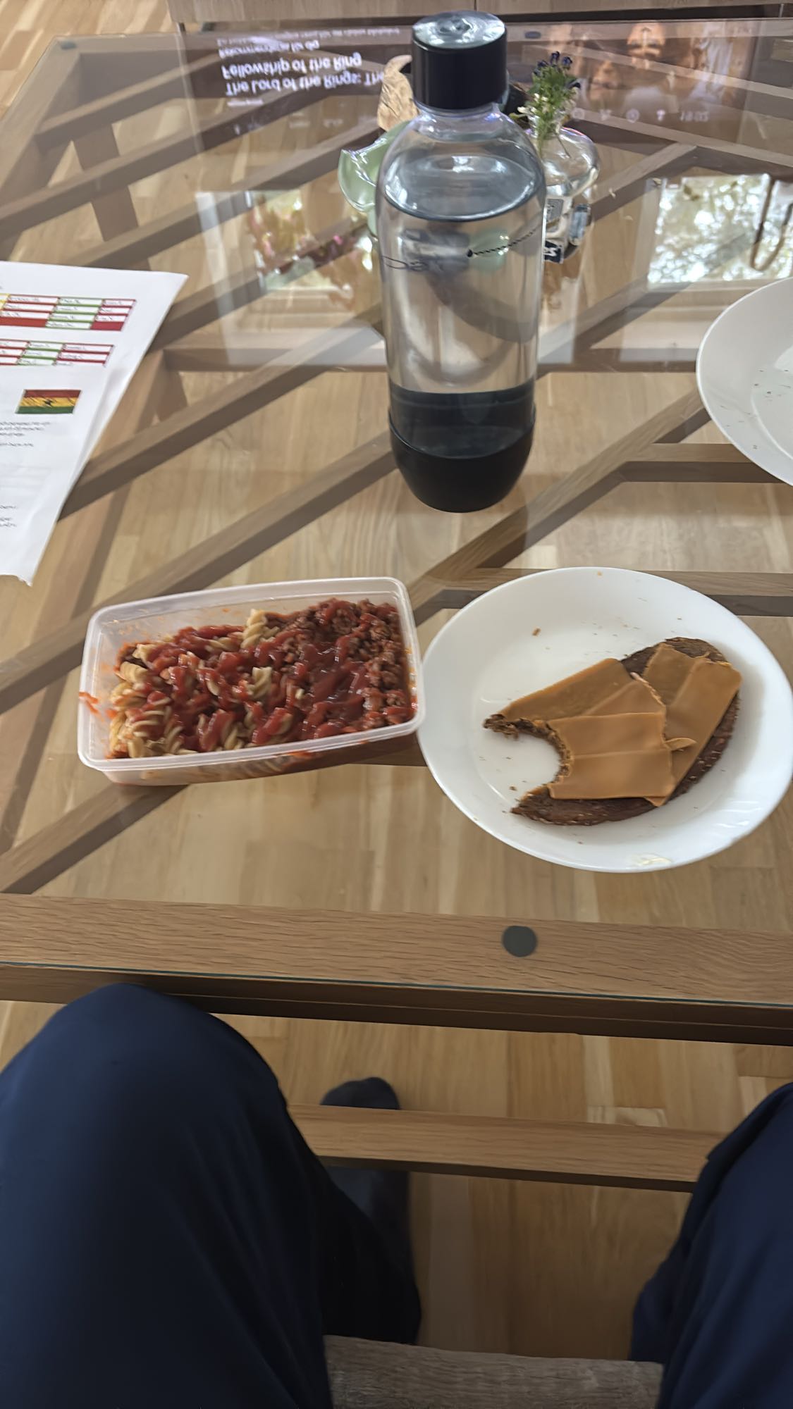 Pasta med köttfärs & macka