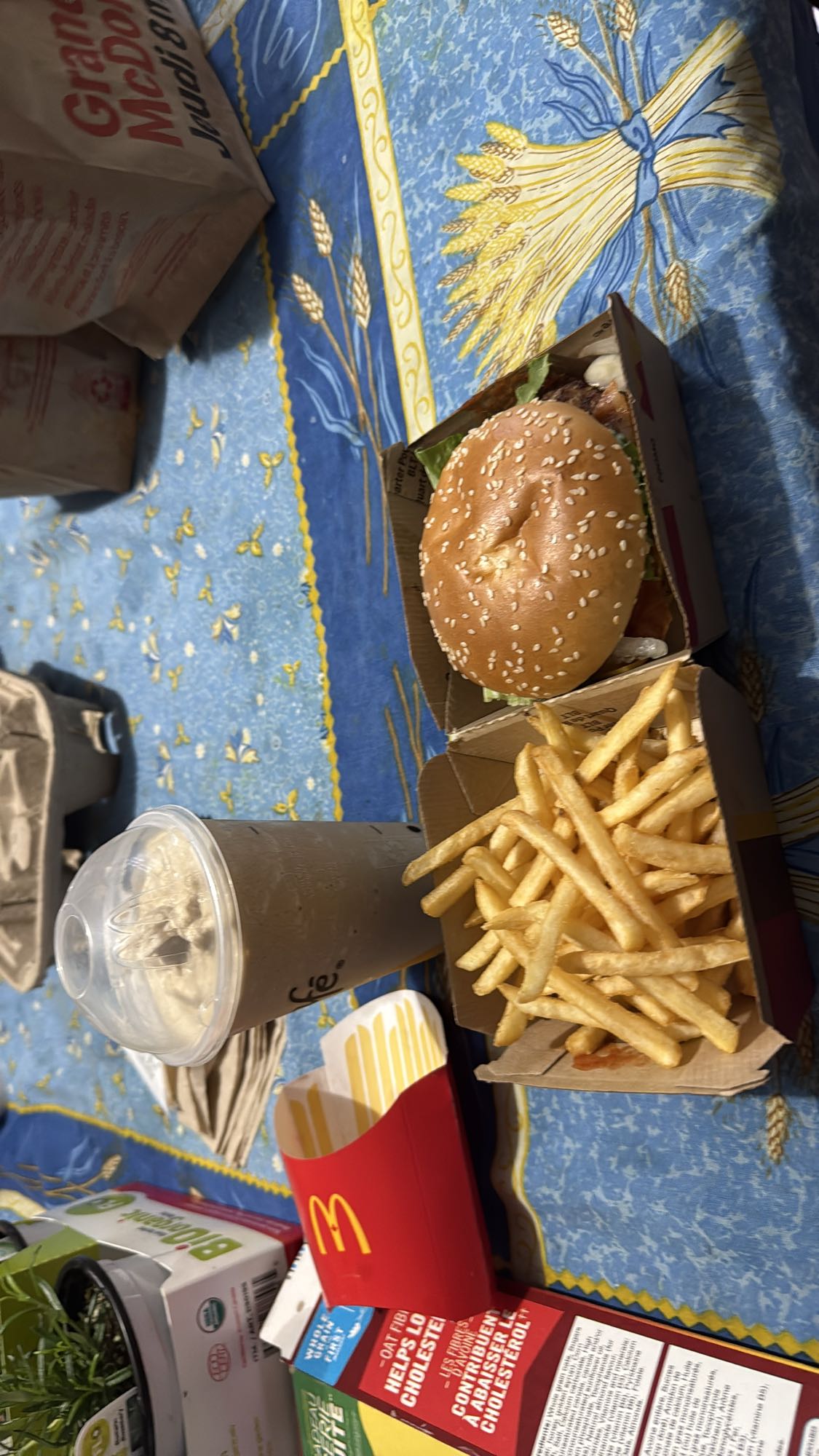 Menu burger frites soda