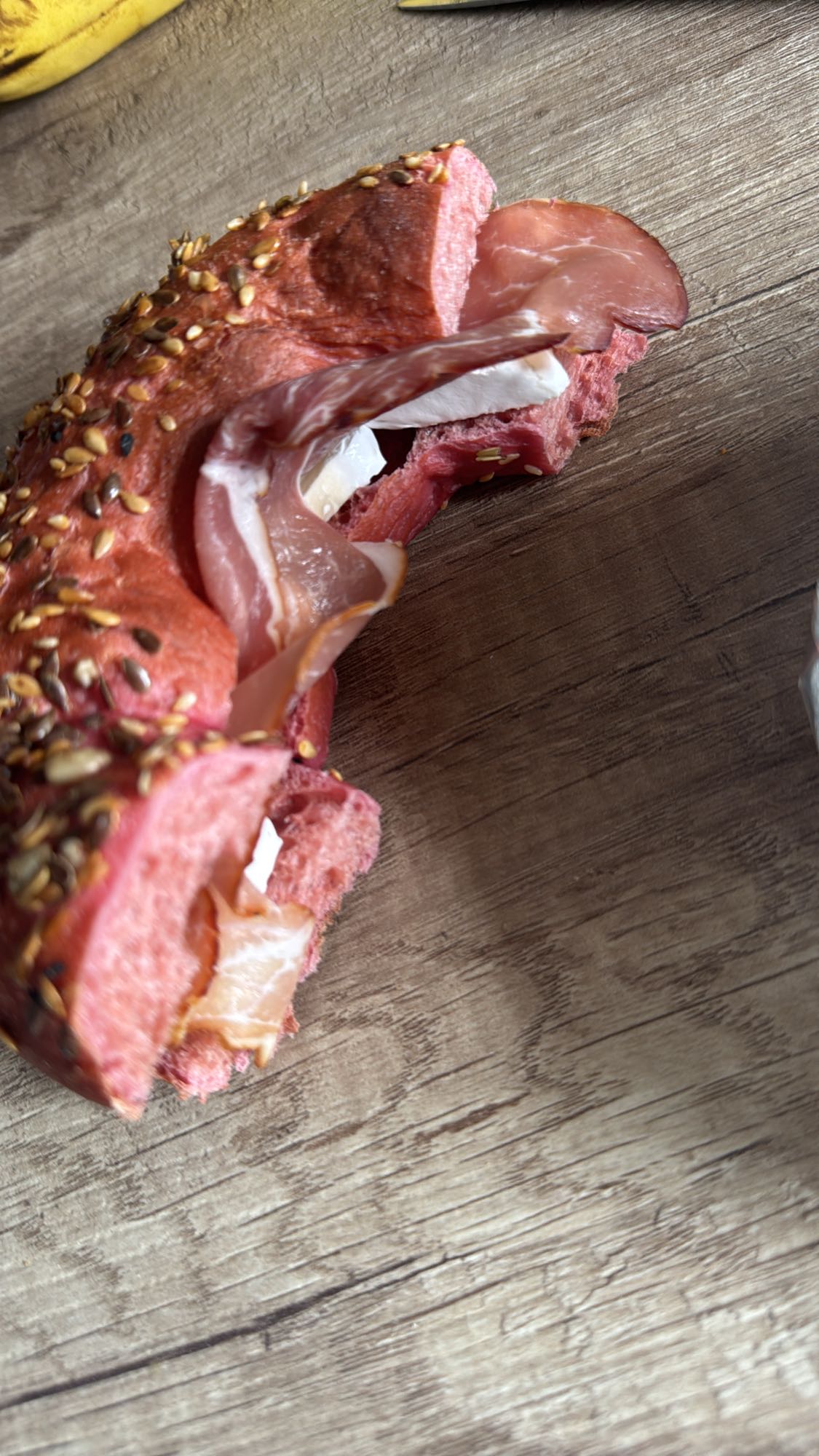 Bagietka z szynką i serem