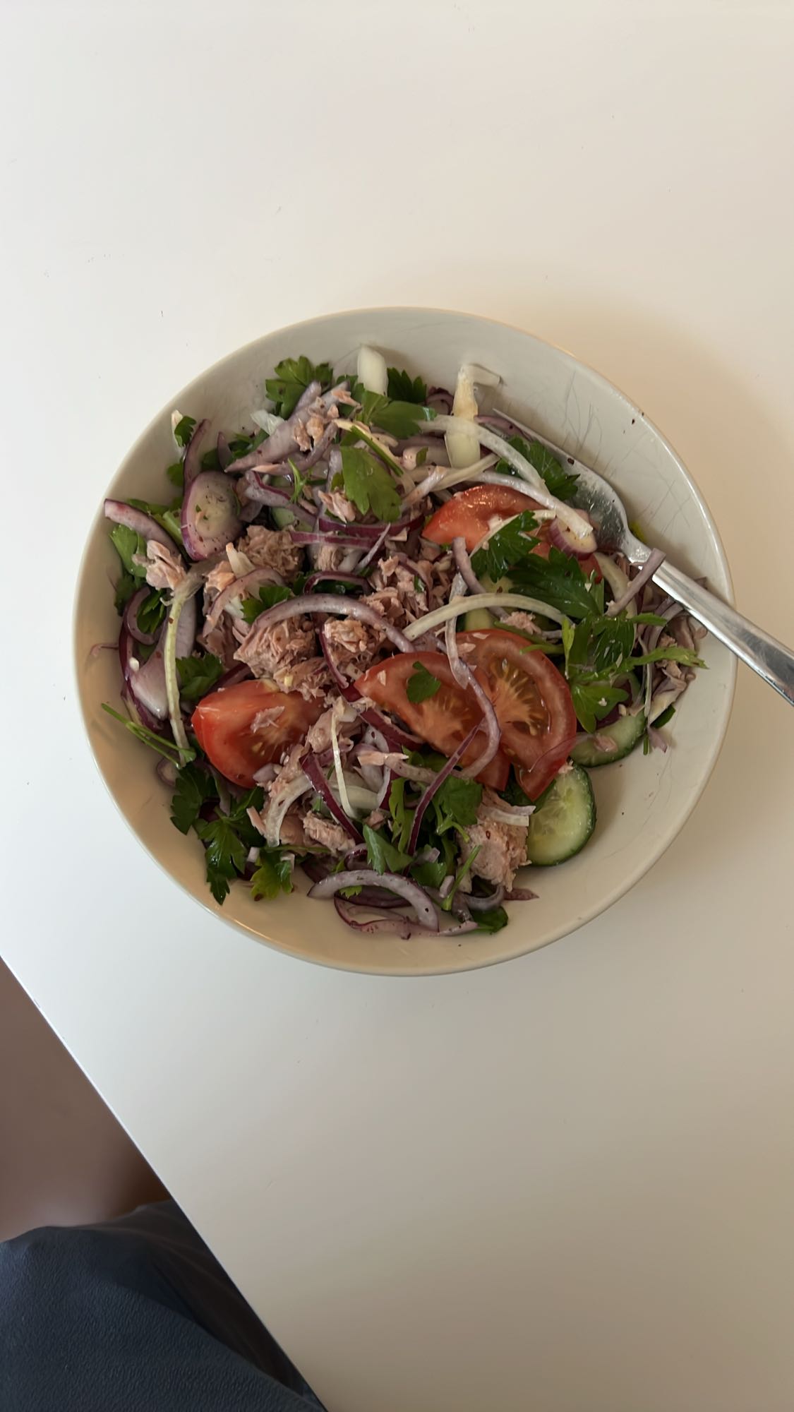 Tonfisksallad med grönsaker