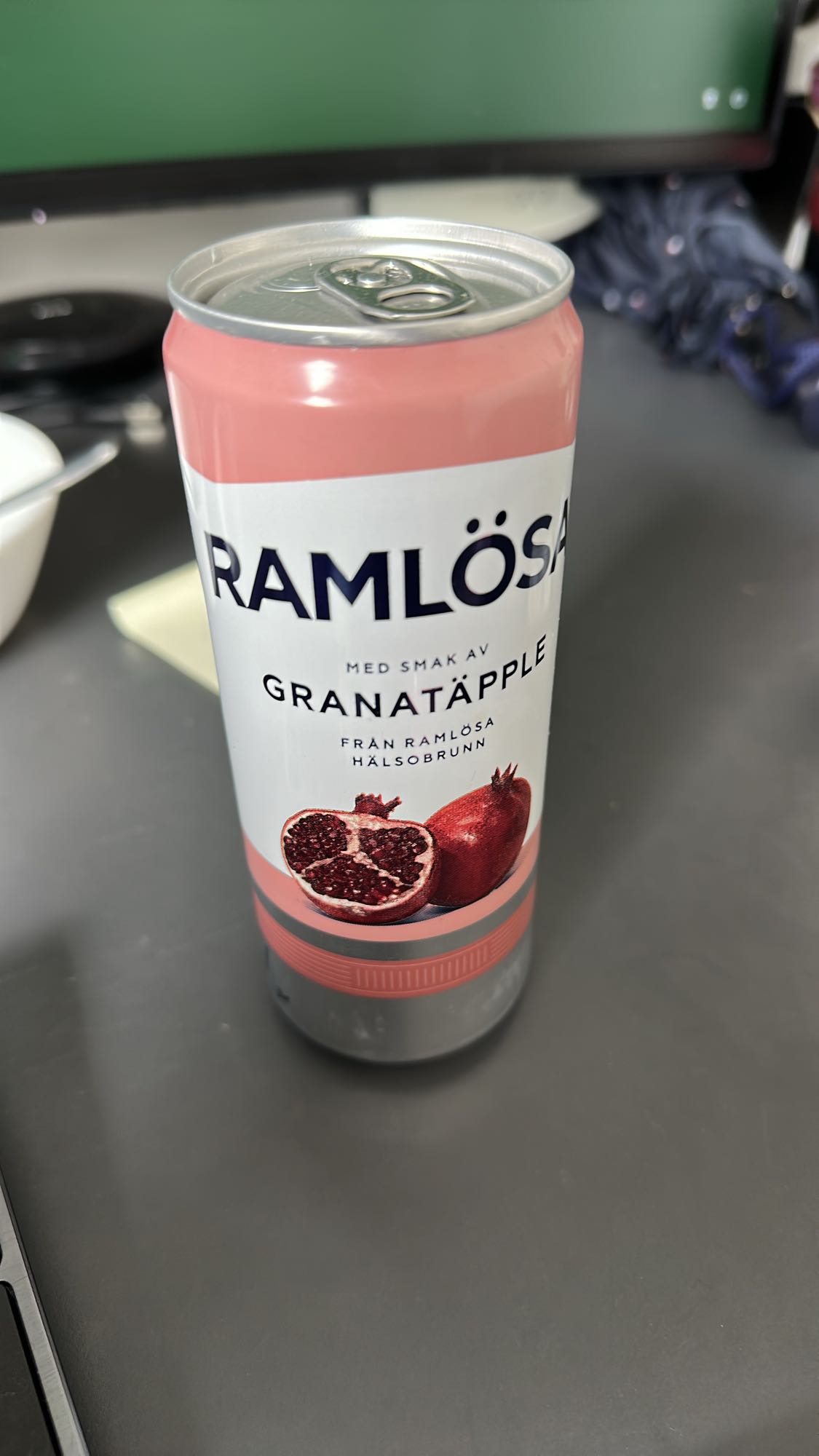 Ramlösa granatäpple