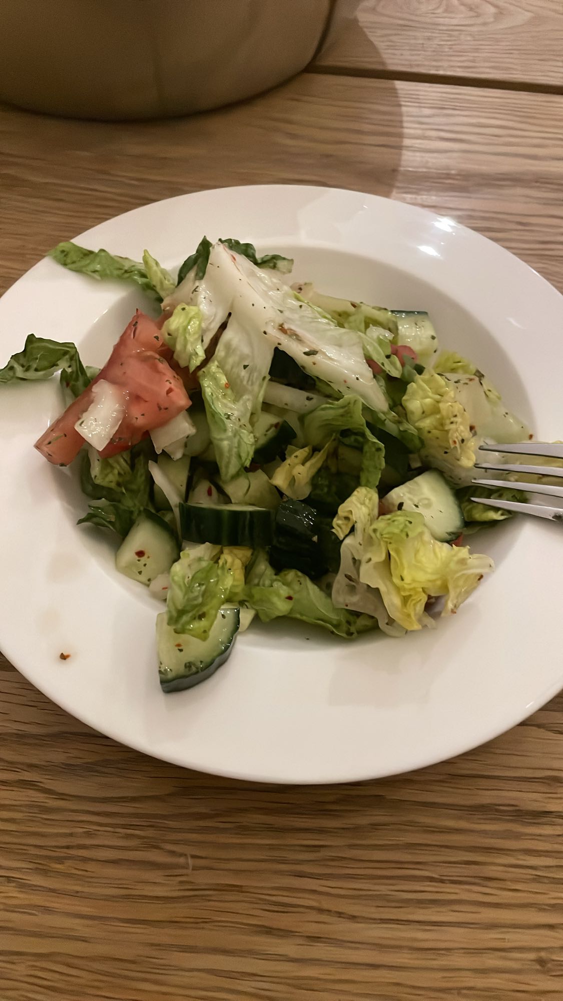 Grönsallad med gurka