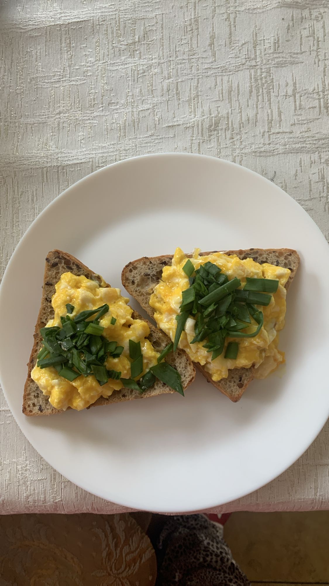 Jajecznica na chlebie