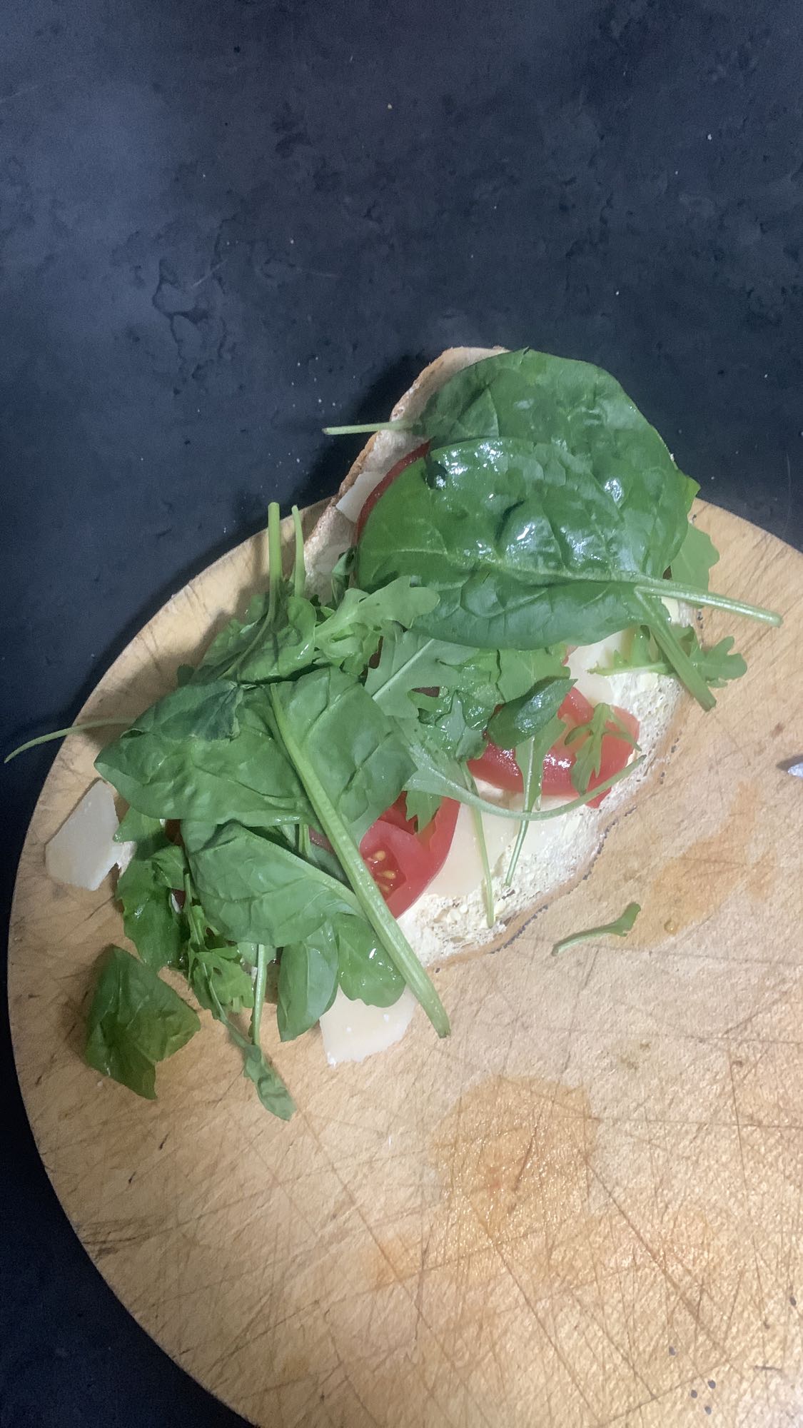 Kanapka z serem i warzywami