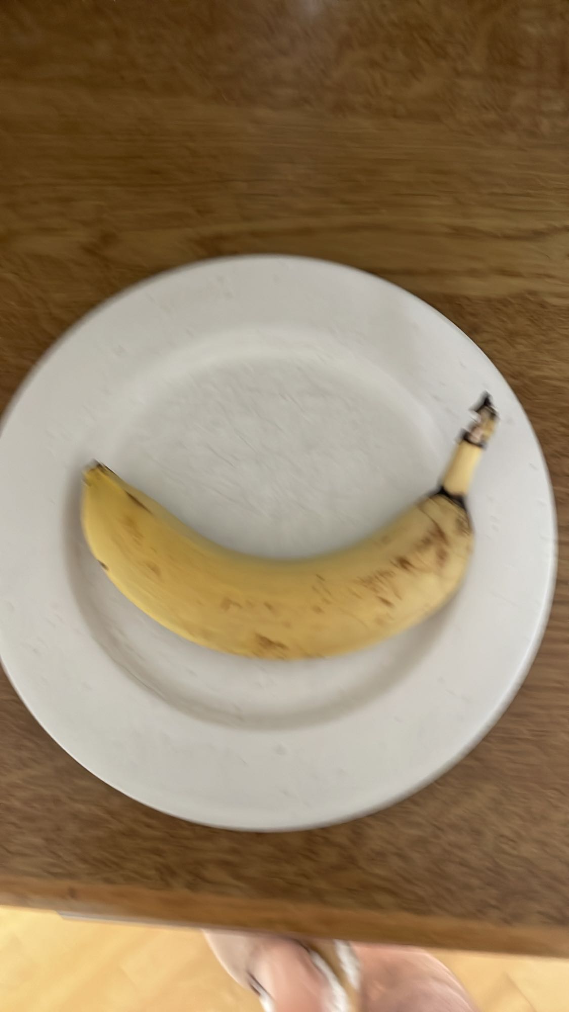 Banan på tallrik