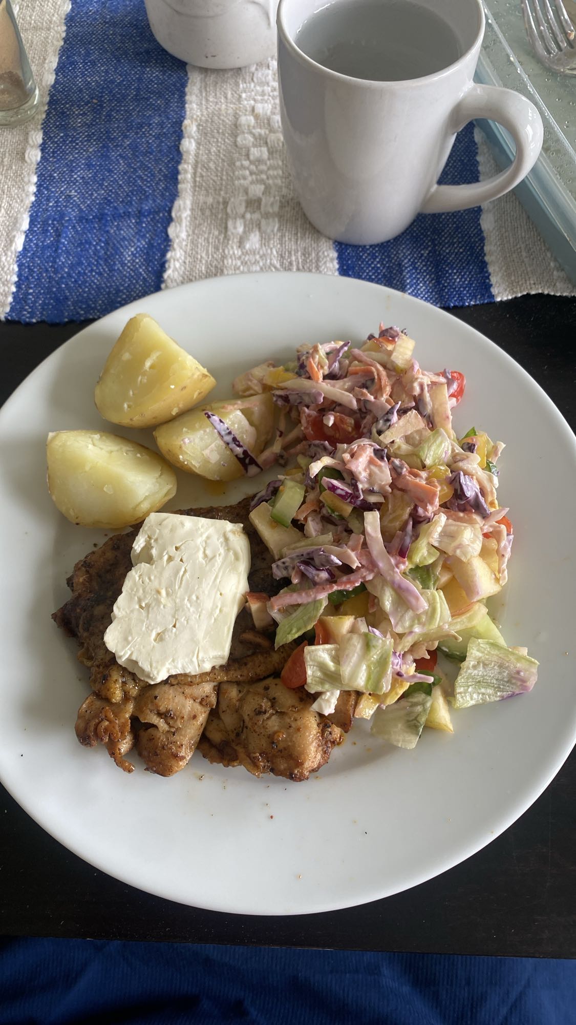 Kyckling med potatis & sallad