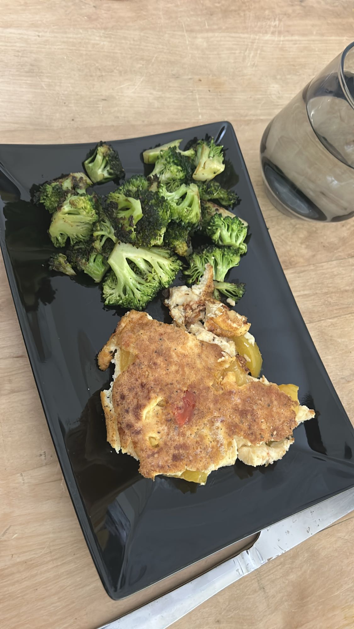 Omelett med broccoli