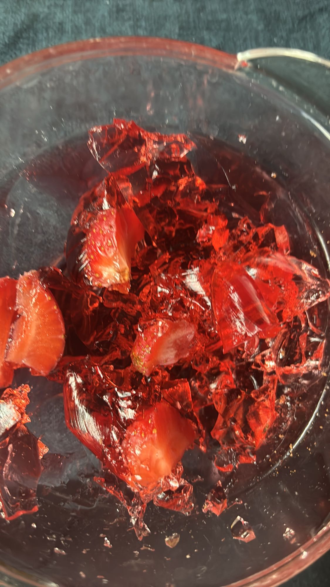 Galaretka z truskawkami