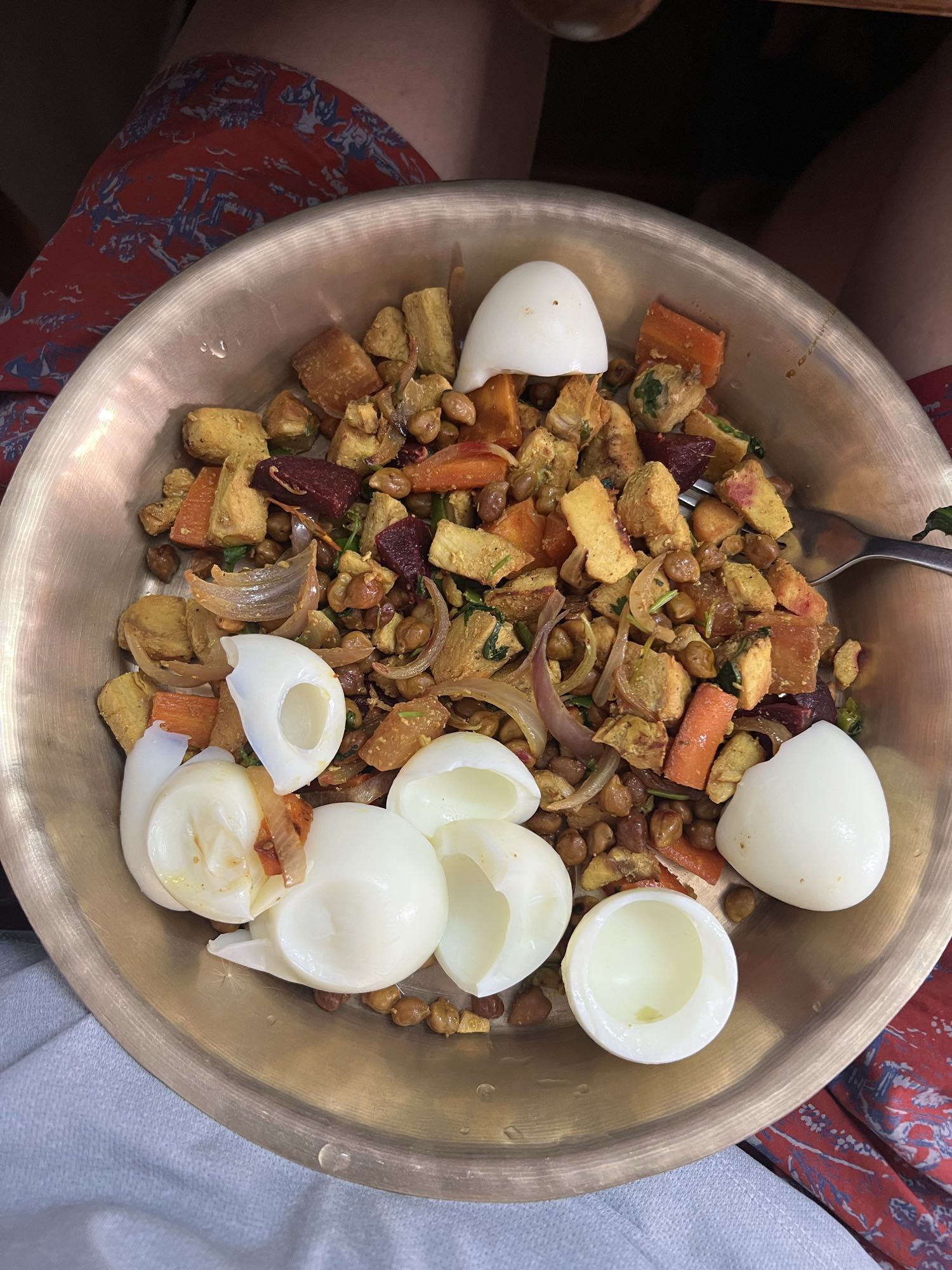 Egg and Chickpea Veg Bowl