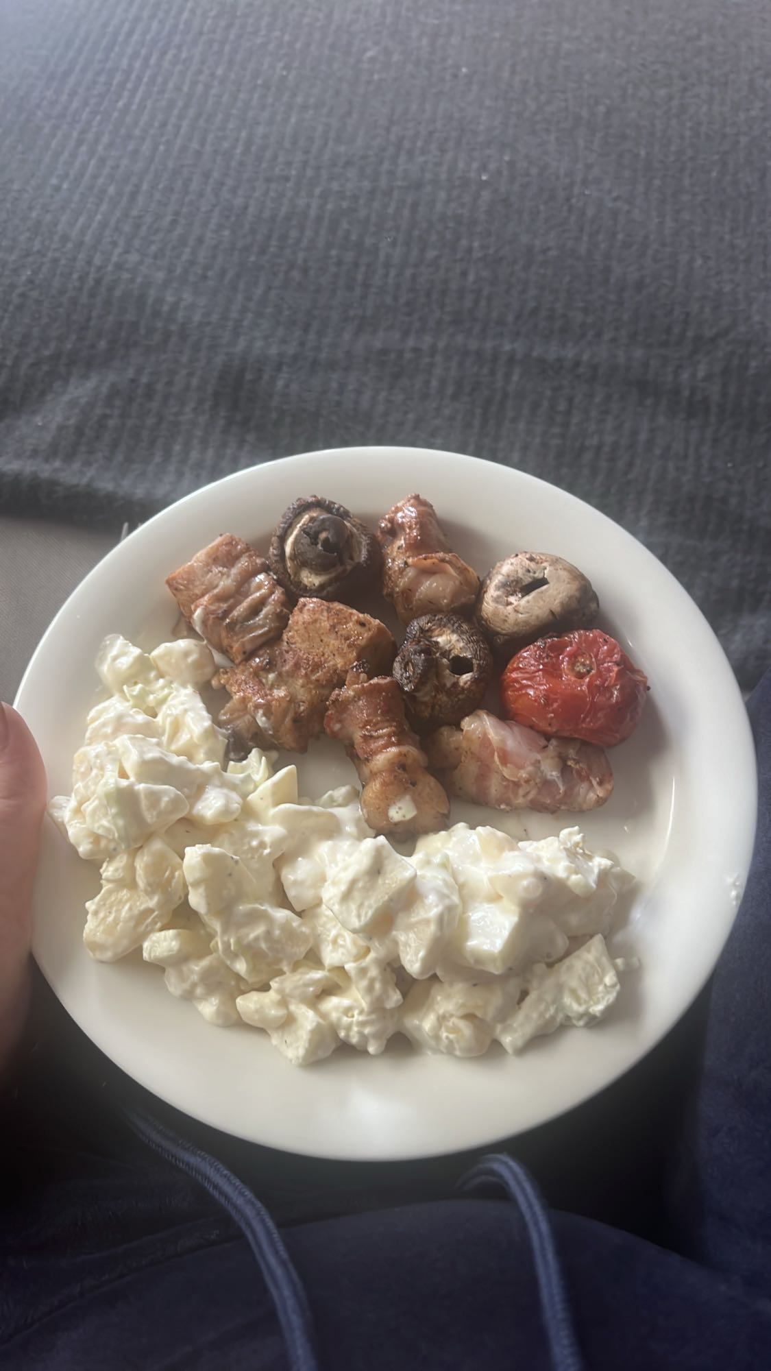 Grillspett med potatissallad