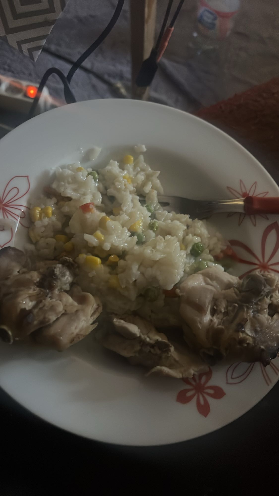 Rizses csirke zöldséggel