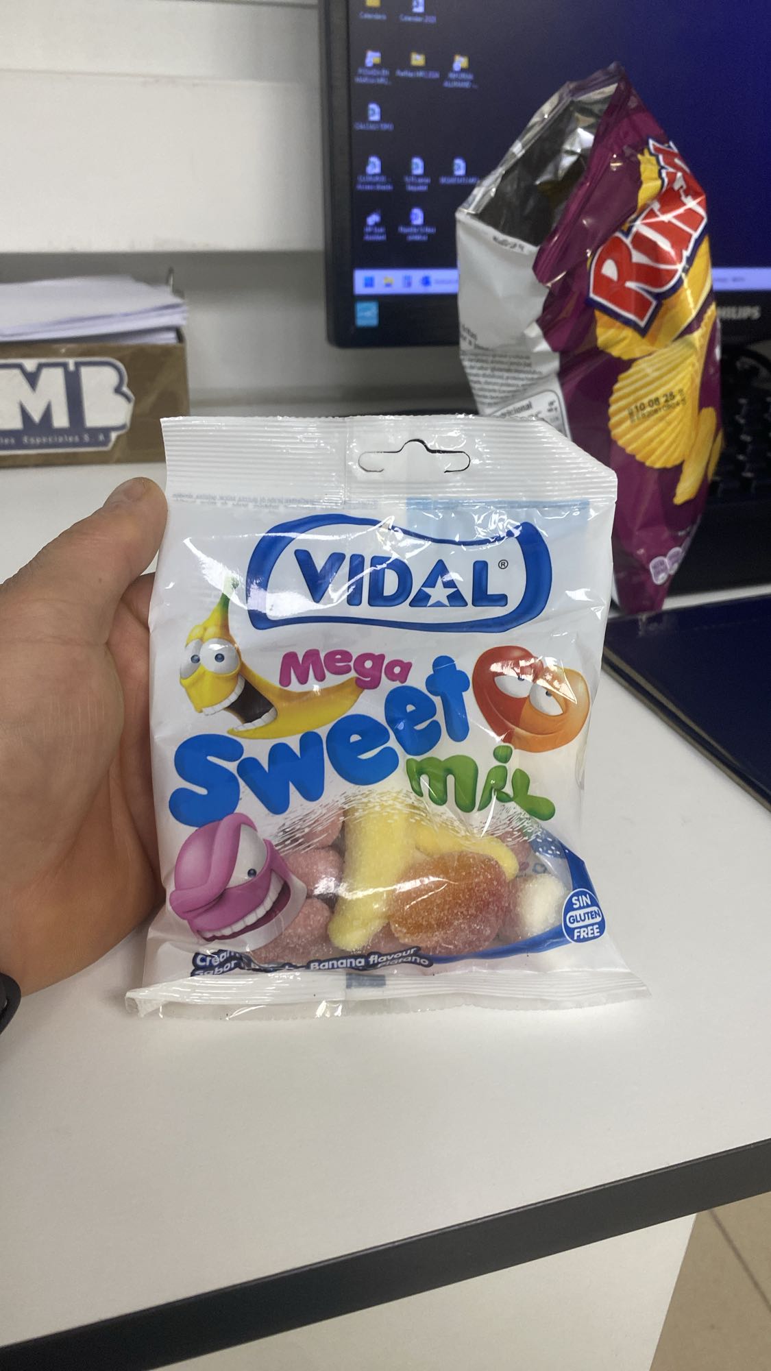 Dulces y papas fritas