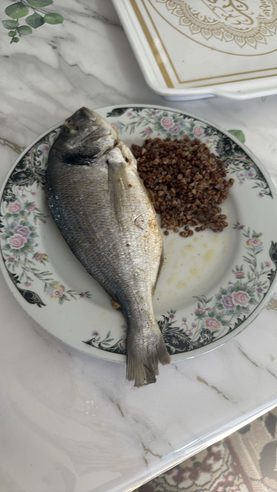 Рыба с гречкой