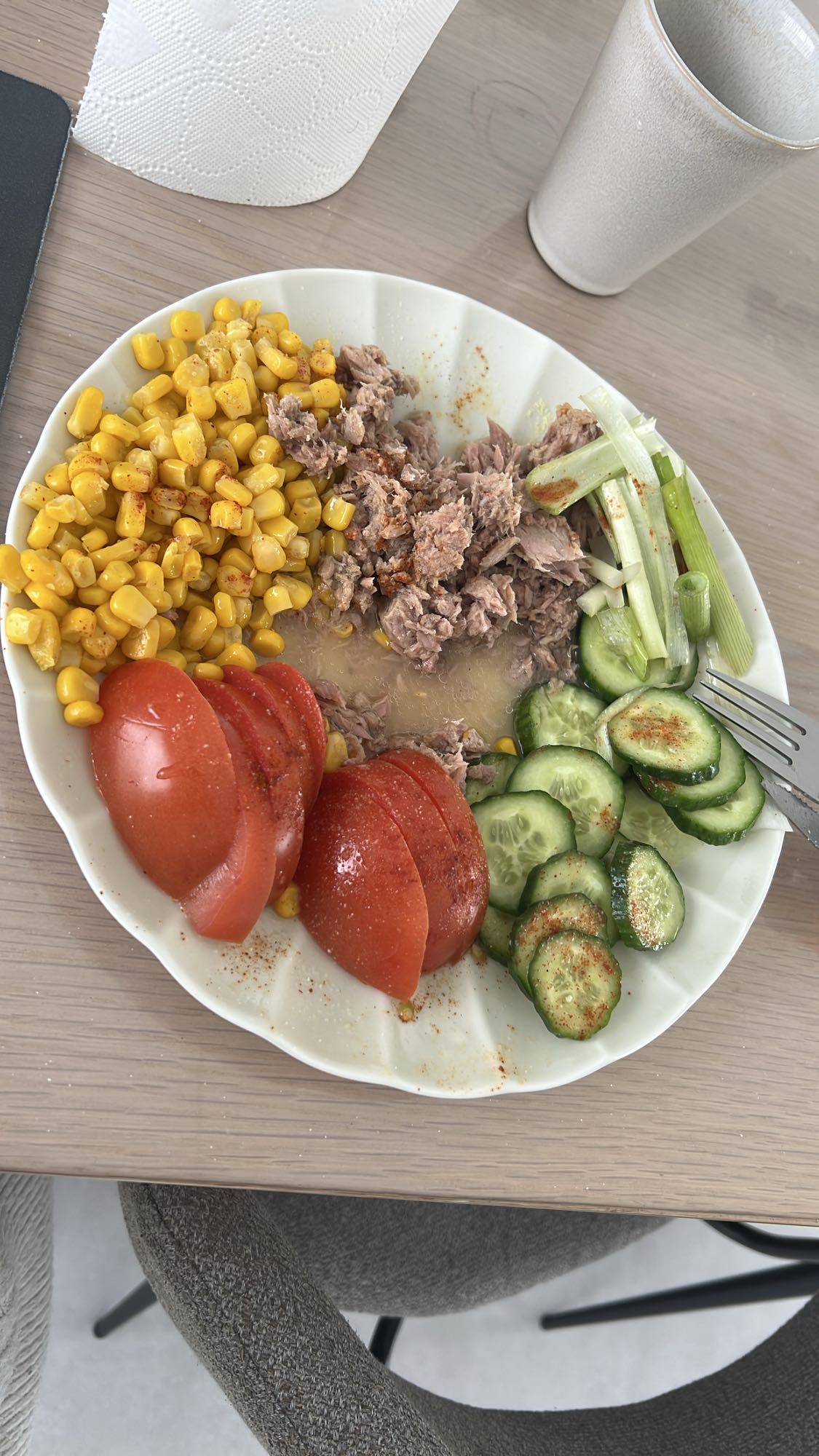 Tonfisksallad tallrik